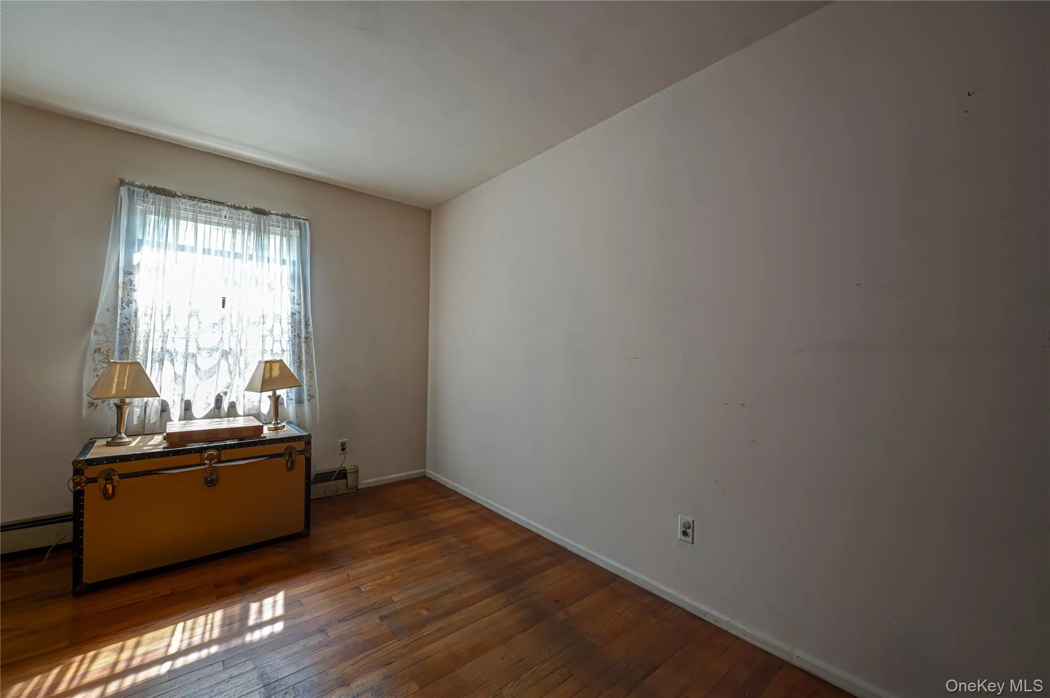 146 Carley Avenue, Huntington, NY, 6 Bedrooms Bedrooms, 11 Rooms Rooms,2 BathroomsBathrooms,Residential,For Rent,Carley,0,1045681 146 Carley Avenue, Huntington, NY, 6 Bedrooms Bedrooms, 11 Rooms Rooms,2 BathroomsBathrooms,Residential,For Rent,Carley,0,1045681