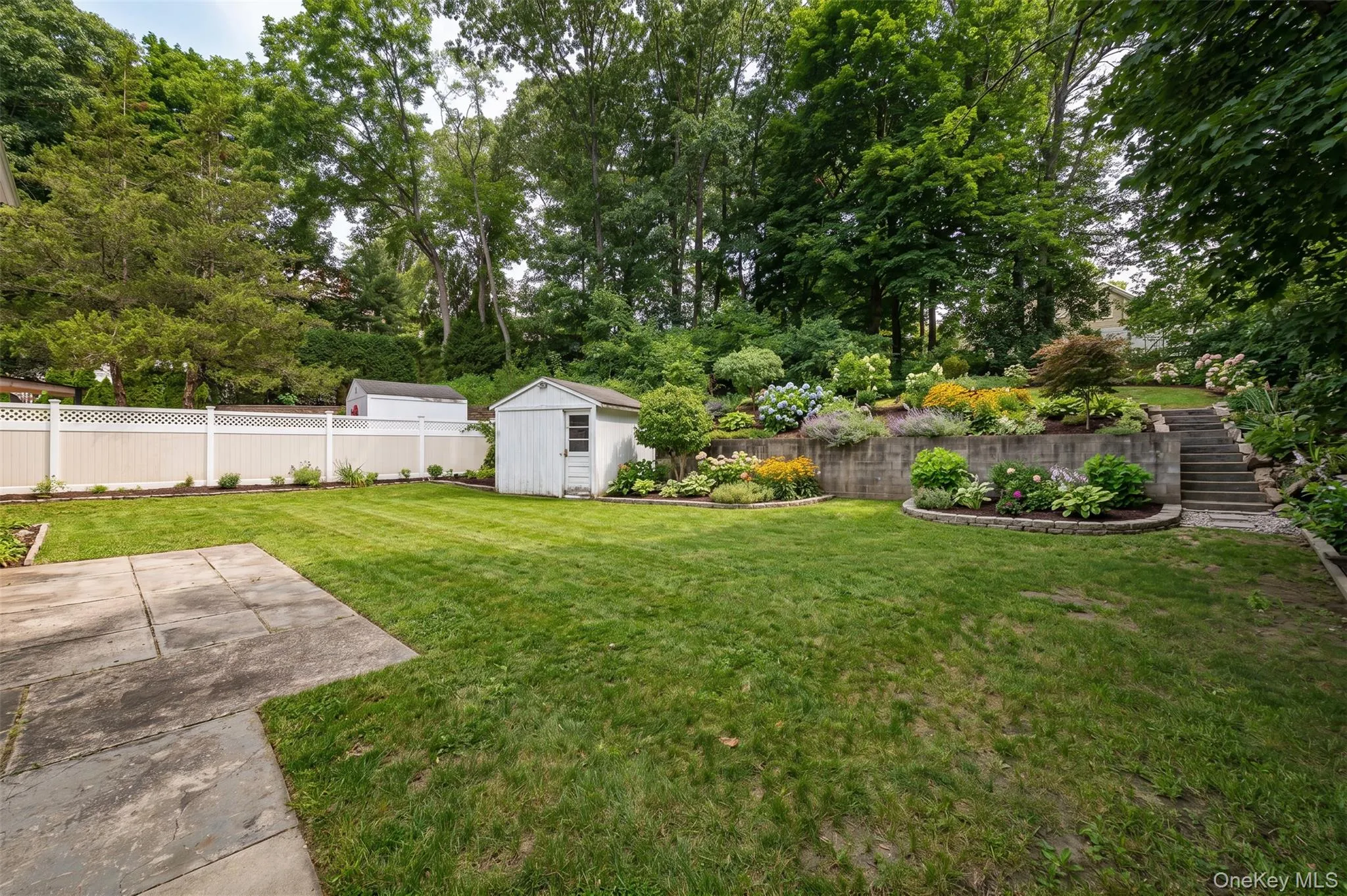 146 Carley Avenue, Huntington, NY, 6 Bedrooms Bedrooms, 11 Rooms Rooms,2 BathroomsBathrooms,Residential,For Rent,Carley,0,1045681 146 Carley Avenue, Huntington, NY, 6 Bedrooms Bedrooms, 11 Rooms Rooms,2 BathroomsBathrooms,Residential,For Rent,Carley,0,1045681