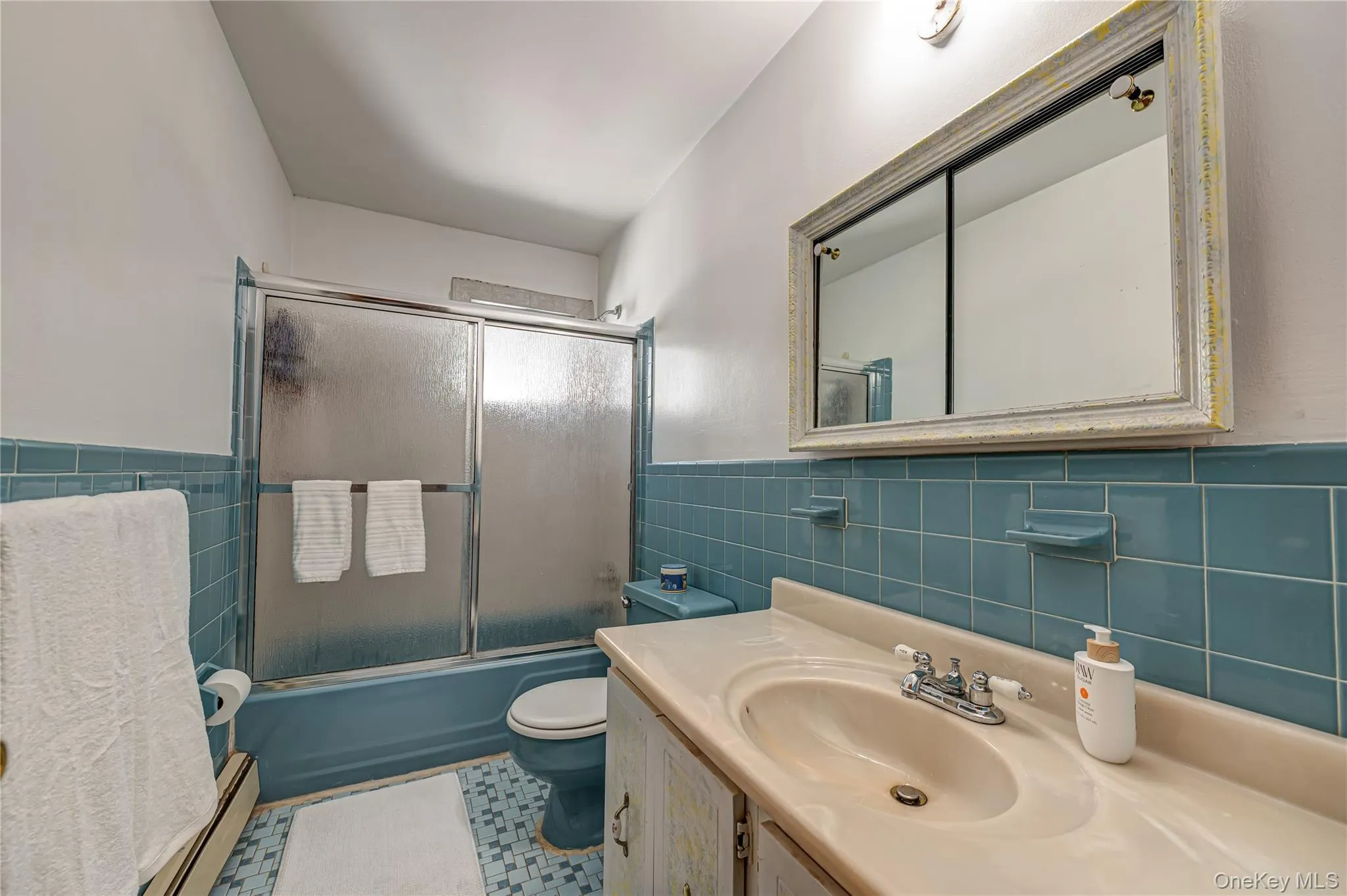 146 Carley Avenue, Huntington, NY, 6 Bedrooms Bedrooms, 11 Rooms Rooms,2 BathroomsBathrooms,Residential,For Rent,Carley,0,1045681 146 Carley Avenue, Huntington, NY, 6 Bedrooms Bedrooms, 11 Rooms Rooms,2 BathroomsBathrooms,Residential,For Rent,Carley,0,1045681