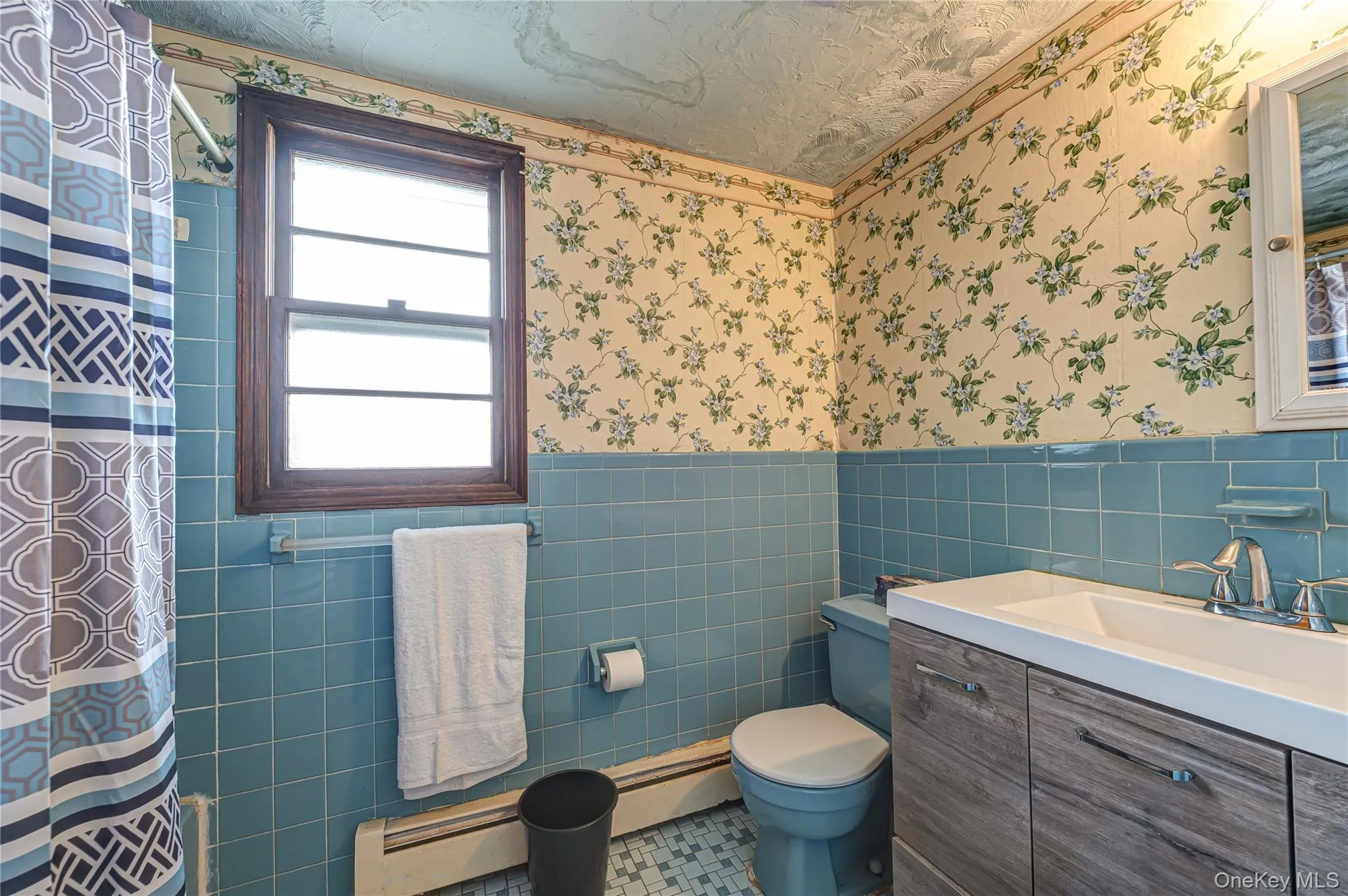 146 Carley Avenue, Huntington, NY, 6 Bedrooms Bedrooms, 11 Rooms Rooms,2 BathroomsBathrooms,Residential,For Rent,Carley,0,1045681 146 Carley Avenue, Huntington, NY, 6 Bedrooms Bedrooms, 11 Rooms Rooms,2 BathroomsBathrooms,Residential,For Rent,Carley,0,1045681