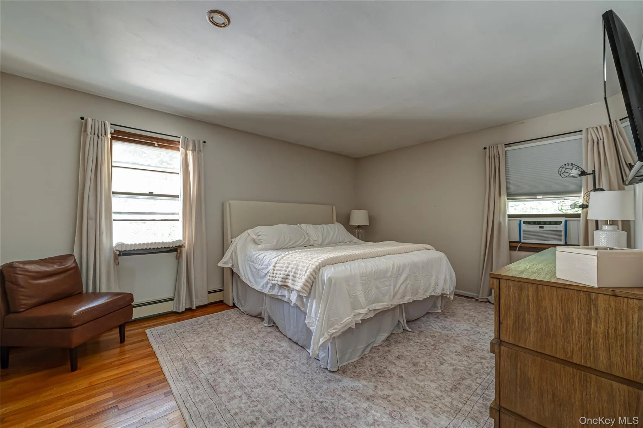 146 Carley Avenue, Huntington, NY, 6 Bedrooms Bedrooms, 11 Rooms Rooms,2 BathroomsBathrooms,Residential,For Rent,Carley,0,1045681 146 Carley Avenue, Huntington, NY, 6 Bedrooms Bedrooms, 11 Rooms Rooms,2 BathroomsBathrooms,Residential,For Rent,Carley,0,1045681