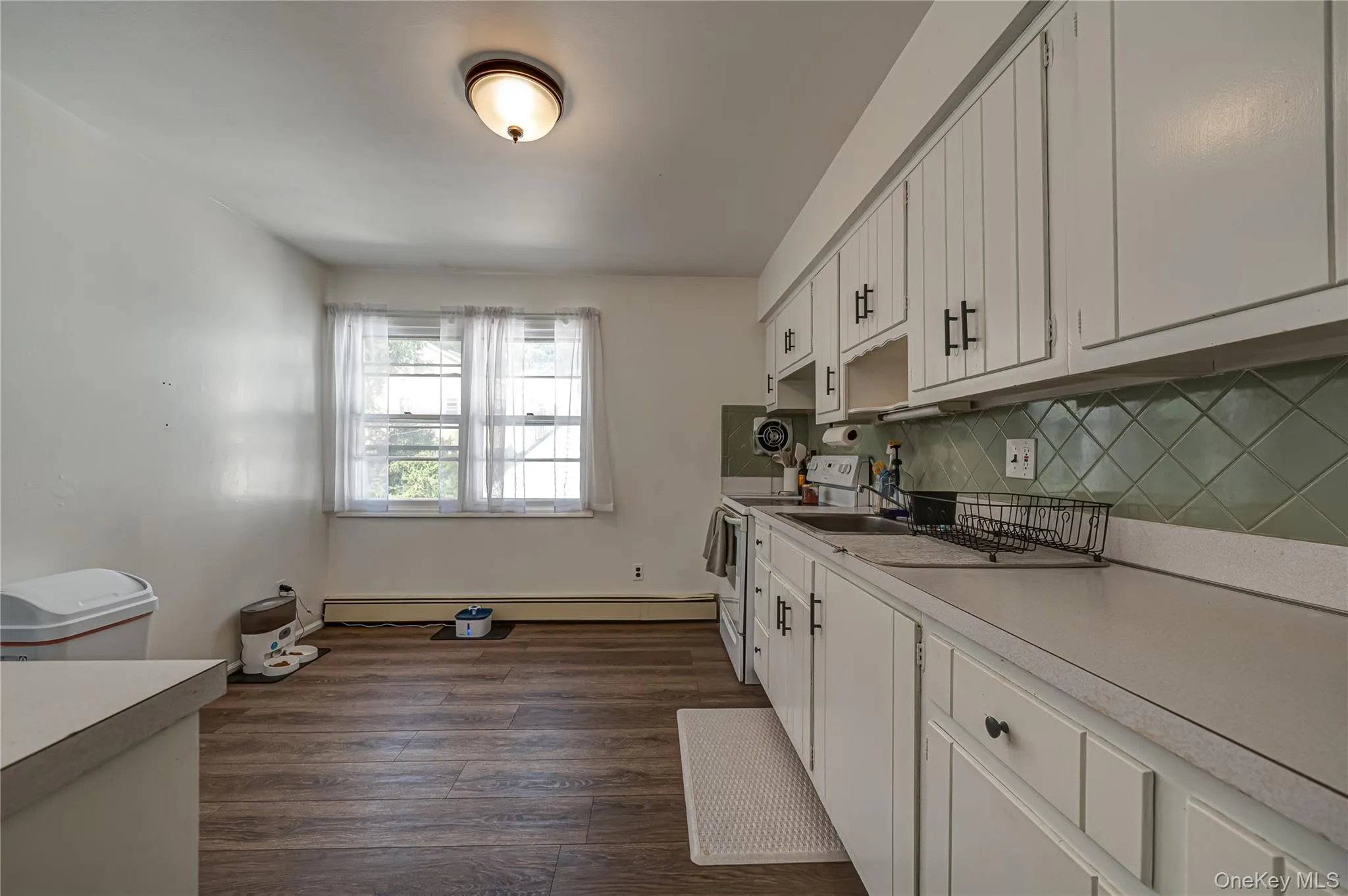 146 Carley Avenue, Huntington, NY, 6 Bedrooms Bedrooms, 11 Rooms Rooms,2 BathroomsBathrooms,Residential,For Rent,Carley,0,1045681 146 Carley Avenue, Huntington, NY, 6 Bedrooms Bedrooms, 11 Rooms Rooms,2 BathroomsBathrooms,Residential,For Rent,Carley,0,1045681
