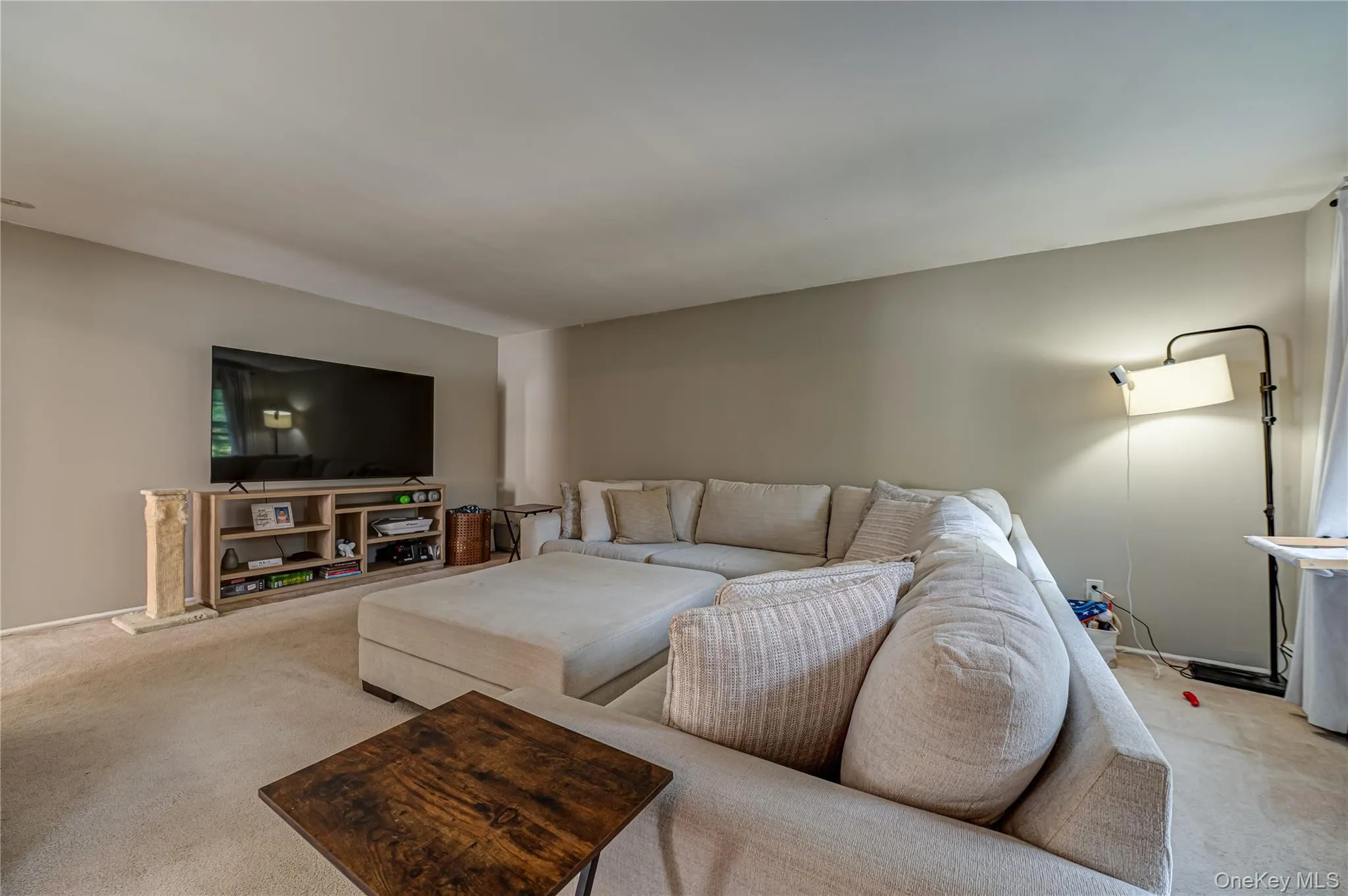 146 Carley Avenue, Huntington, NY, 6 Bedrooms Bedrooms, 11 Rooms Rooms,2 BathroomsBathrooms,Residential,For Rent,Carley,0,1045681 146 Carley Avenue, Huntington, NY, 6 Bedrooms Bedrooms, 11 Rooms Rooms,2 BathroomsBathrooms,Residential,For Rent,Carley,0,1045681