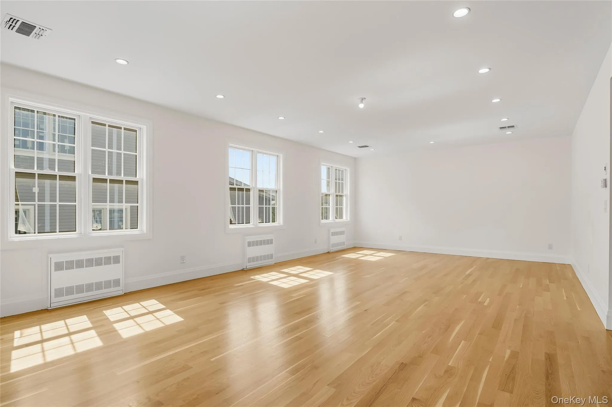 38 Van Arsdale Road, Monroe, NY, 4 Bedrooms Bedrooms, 8 Rooms Rooms,3 BathroomsBathrooms,Residential,For Rent,Van Arsdale,0,1045684 38 Van Arsdale Road, Monroe, NY, 4 Bedrooms Bedrooms, 8 Rooms Rooms,3 BathroomsBathrooms,Residential,For Rent,Van Arsdale,0,1045684