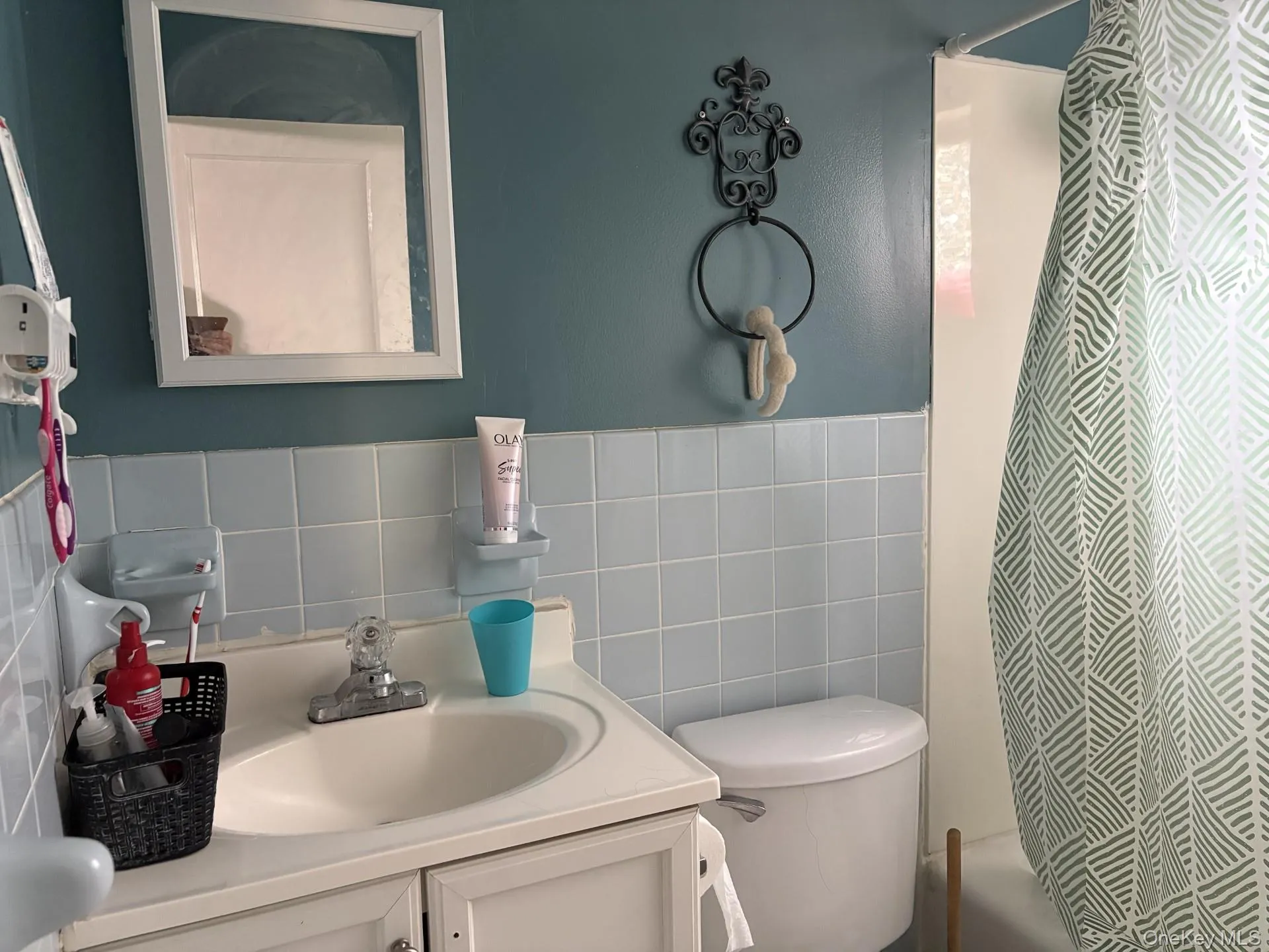Full Bath 1 Full Bath 1