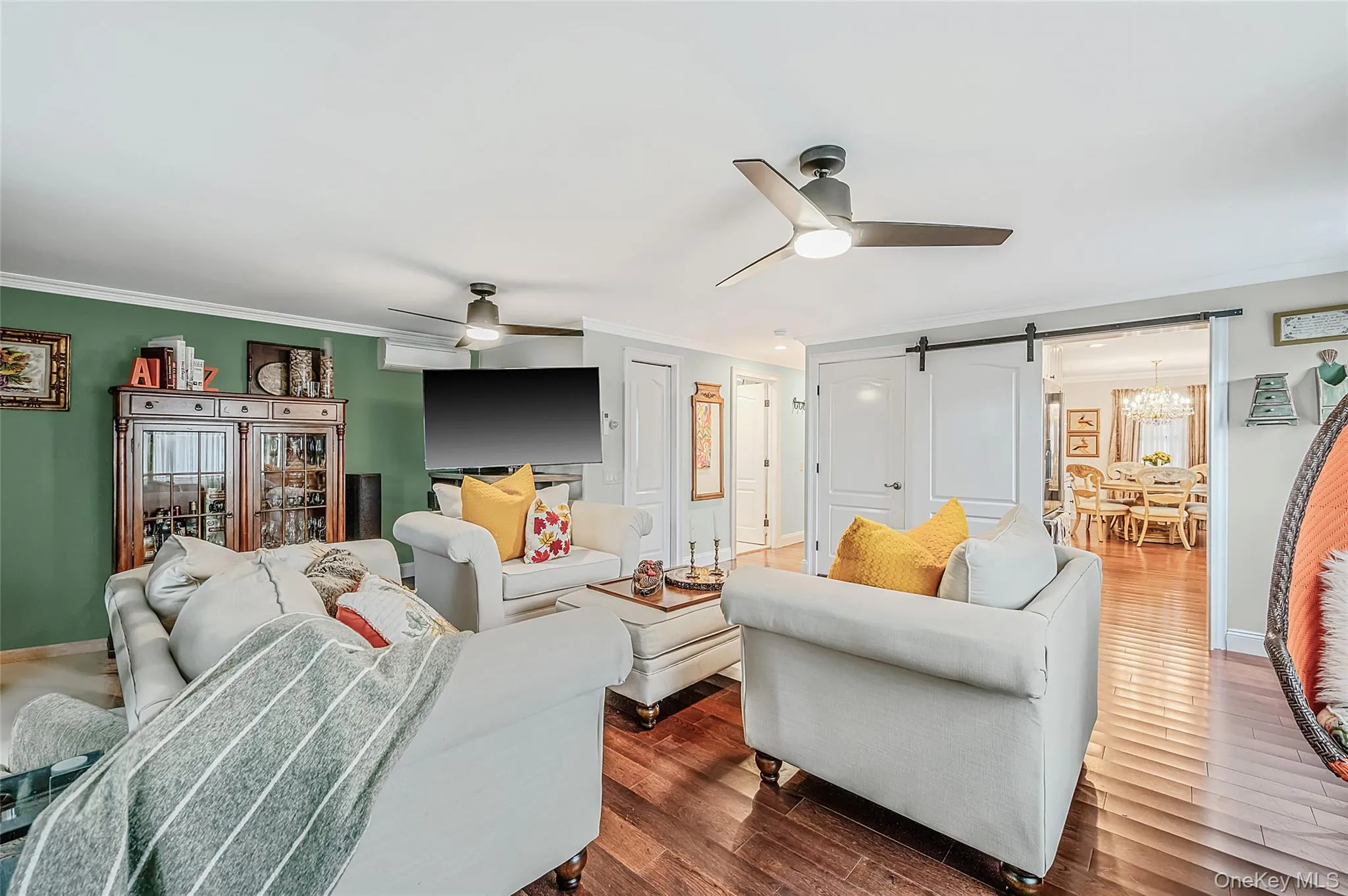 9 Perry Place, Babylon, NY, 3 Bedrooms Bedrooms, 7 Rooms Rooms,3 BathroomsBathrooms,Residential,For Rent,Perry,0,1045693 9 Perry Place, Babylon, NY, 3 Bedrooms Bedrooms, 7 Rooms Rooms,3 BathroomsBathrooms,Residential,For Rent,Perry,0,1045693