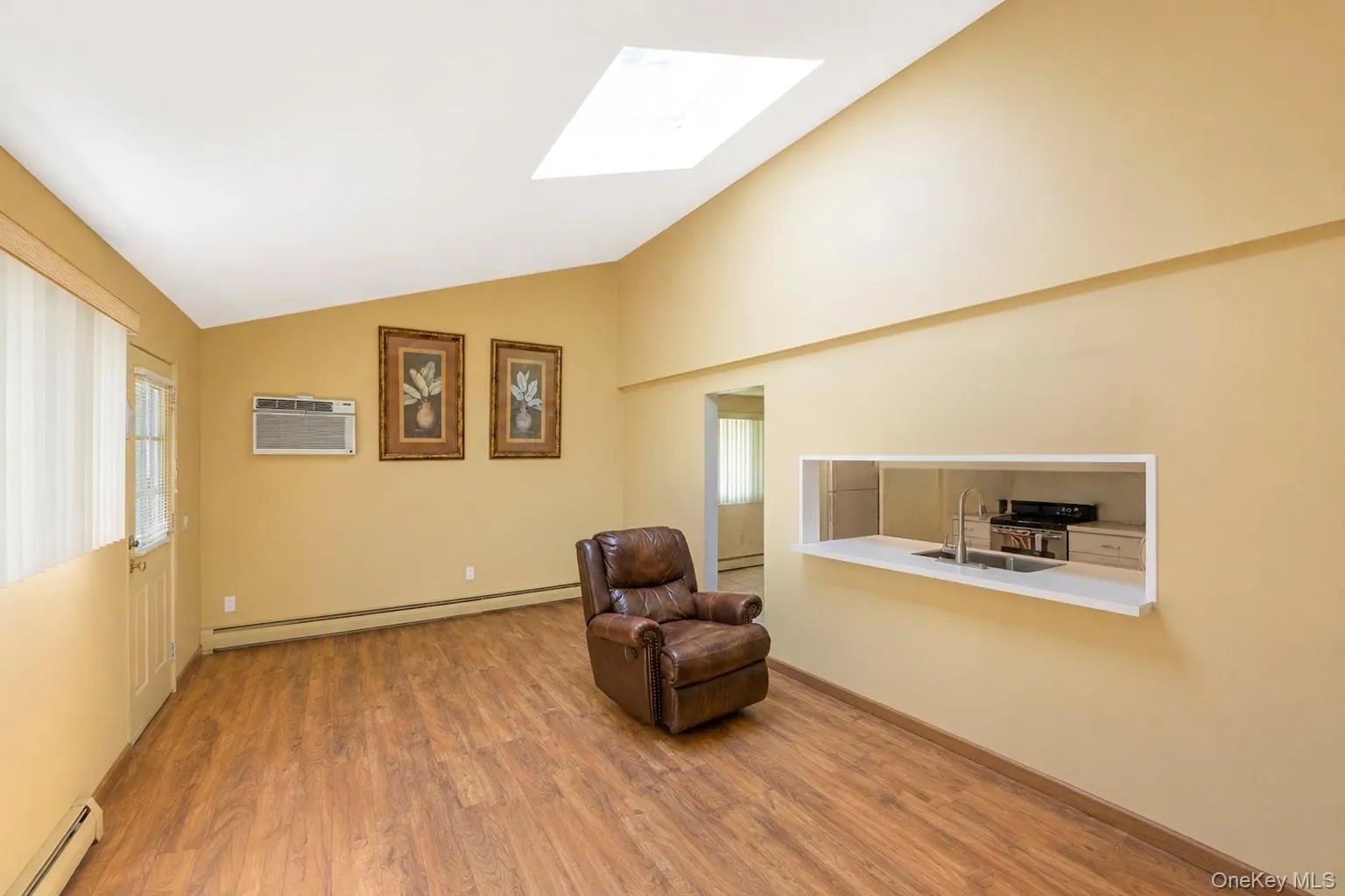 25 Hewes Street, Brookhaven, NY, 4 Bedrooms Bedrooms, 8 Rooms Rooms,2 BathroomsBathrooms,Residential Lease,For Rent,Hewes,0,1045694 25 Hewes Street, Brookhaven, NY, 4 Bedrooms Bedrooms, 8 Rooms Rooms,2 BathroomsBathrooms,Residential Lease,For Rent,Hewes,0,1045694