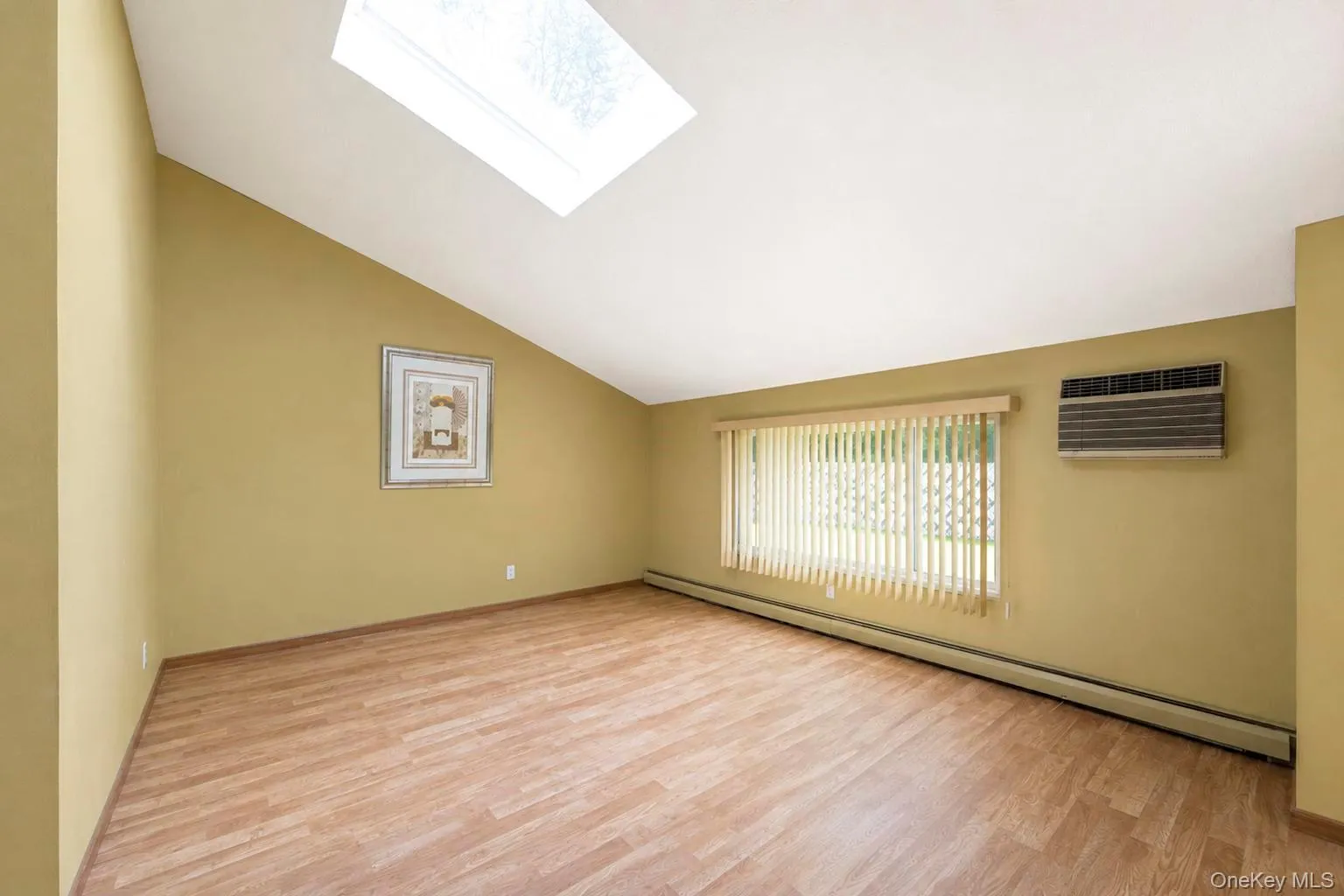 25 Hewes Street, Brookhaven, NY, 4 Bedrooms Bedrooms, 8 Rooms Rooms,2 BathroomsBathrooms,Residential Lease,For Rent,Hewes,0,1045694 25 Hewes Street, Brookhaven, NY, 4 Bedrooms Bedrooms, 8 Rooms Rooms,2 BathroomsBathrooms,Residential Lease,For Rent,Hewes,0,1045694