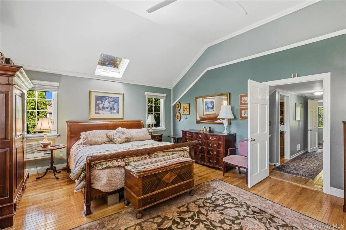 16 Stuart Avenue, Babylon, NY, 3 Bedrooms Bedrooms, 10 Rooms Rooms,3 BathroomsBathrooms,Residential,For Rent,Stuart,0,1045695 16 Stuart Avenue, Babylon, NY, 3 Bedrooms Bedrooms, 10 Rooms Rooms,3 BathroomsBathrooms,Residential,For Rent,Stuart,0,1045695