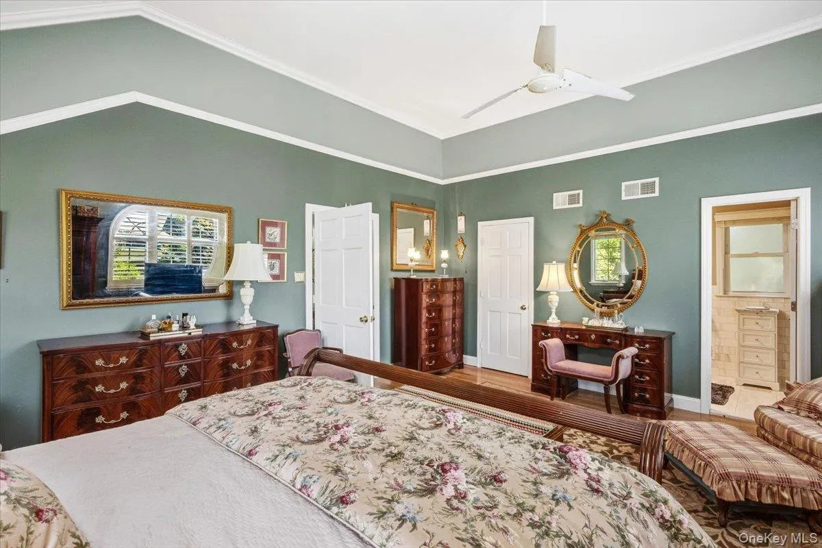 16 Stuart Avenue, Babylon, NY, 3 Bedrooms Bedrooms, 10 Rooms Rooms,3 BathroomsBathrooms,Residential,For Rent,Stuart,0,1045695 16 Stuart Avenue, Babylon, NY, 3 Bedrooms Bedrooms, 10 Rooms Rooms,3 BathroomsBathrooms,Residential,For Rent,Stuart,0,1045695