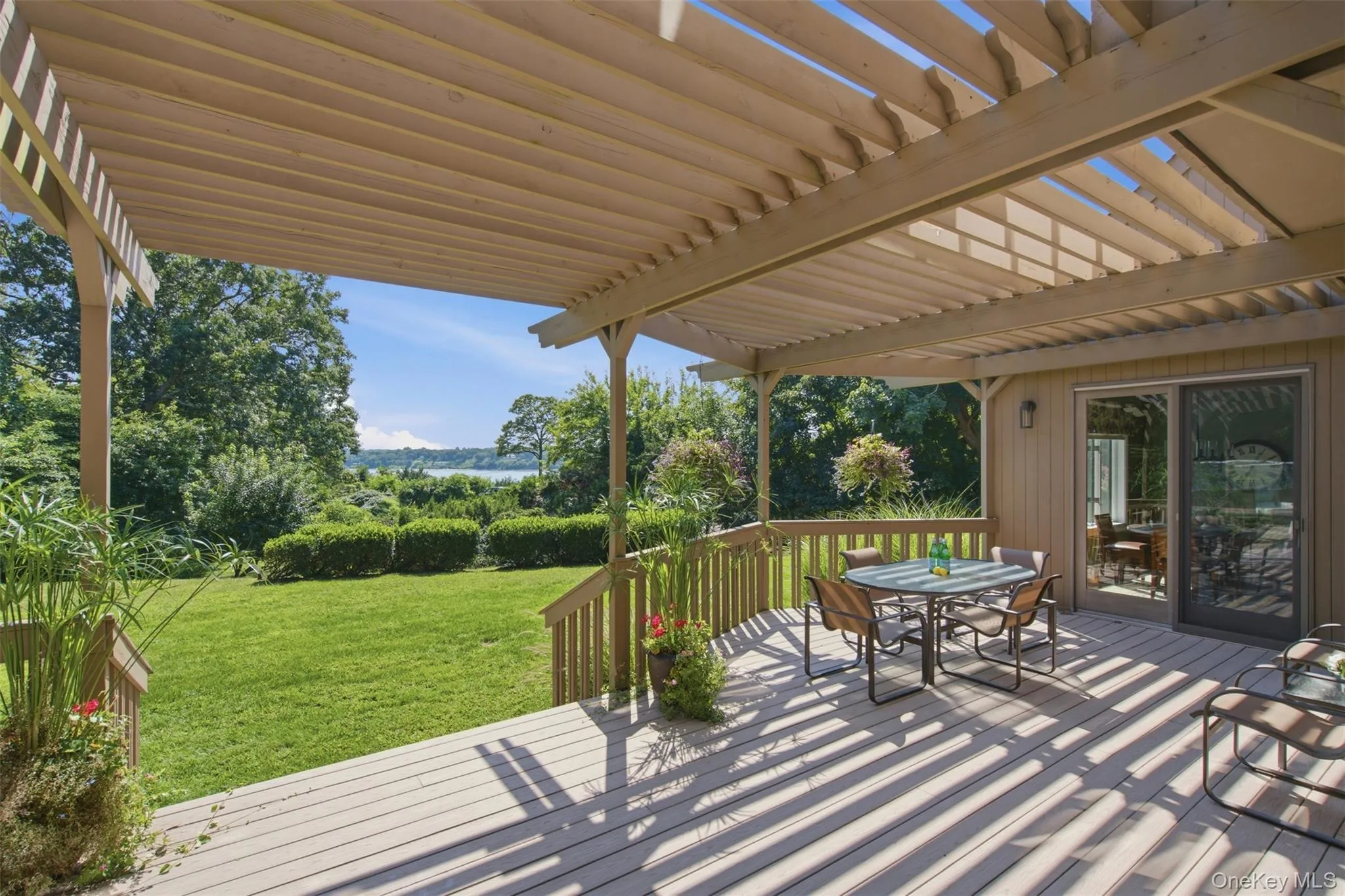 6 Target Rock Drive, Huntington, NY, 5 Bedrooms Bedrooms, 11 Rooms Rooms,3 BathroomsBathrooms,Residential,For Rent,Target Rock,0,1045696 6 Target Rock Drive, Huntington, NY, 5 Bedrooms Bedrooms, 11 Rooms Rooms,3 BathroomsBathrooms,Residential,For Rent,Target Rock,0,1045696