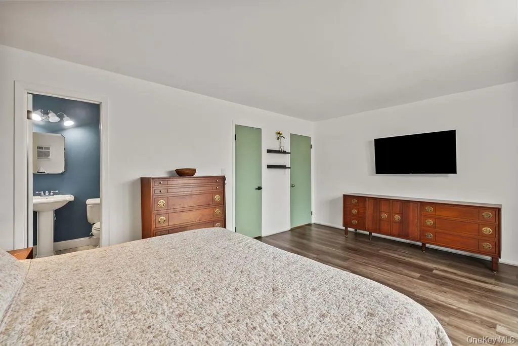 249 Country Club Lane, Haverstraw, NY, 2 Bedrooms Bedrooms, 5 Rooms Rooms,2 BathroomsBathrooms,Residential,For Rent,Country Club,0,1045701 249 Country Club Lane, Haverstraw, NY, 2 Bedrooms Bedrooms, 5 Rooms Rooms,2 BathroomsBathrooms,Residential,For Rent,Country Club,0,1045701