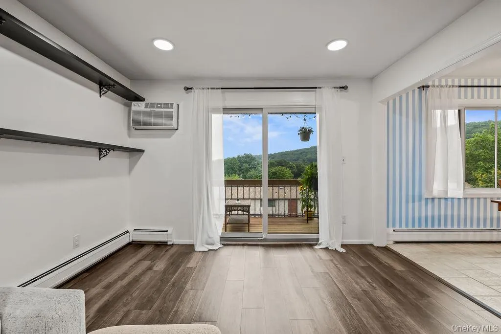 249 Country Club Lane, Haverstraw, NY, 2 Bedrooms Bedrooms, 5 Rooms Rooms,2 BathroomsBathrooms,Residential,For Rent,Country Club,0,1045701 249 Country Club Lane, Haverstraw, NY, 2 Bedrooms Bedrooms, 5 Rooms Rooms,2 BathroomsBathrooms,Residential,For Rent,Country Club,0,1045701