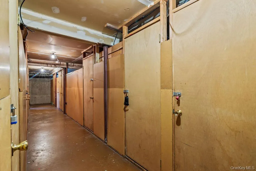 249 Country Club Lane, Haverstraw, NY, 2 Bedrooms Bedrooms, 5 Rooms Rooms,2 BathroomsBathrooms,Residential,For Rent,Country Club,0,1045701 249 Country Club Lane, Haverstraw, NY, 2 Bedrooms Bedrooms, 5 Rooms Rooms,2 BathroomsBathrooms,Residential,For Rent,Country Club,0,1045701