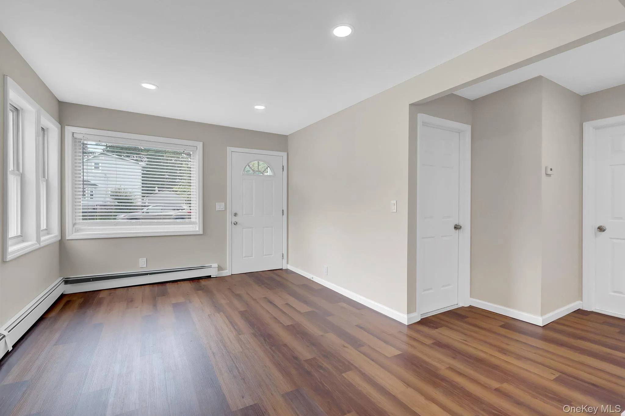 386 Tallwood Drive, Brookhaven, NY, 2 Bedrooms Bedrooms, 6 Rooms Rooms,1 BathroomBathrooms,Residential,For Rent,Tallwood,0,1045707 386 Tallwood Drive, Brookhaven, NY, 2 Bedrooms Bedrooms, 6 Rooms Rooms,1 BathroomBathrooms,Residential,For Rent,Tallwood,0,1045707