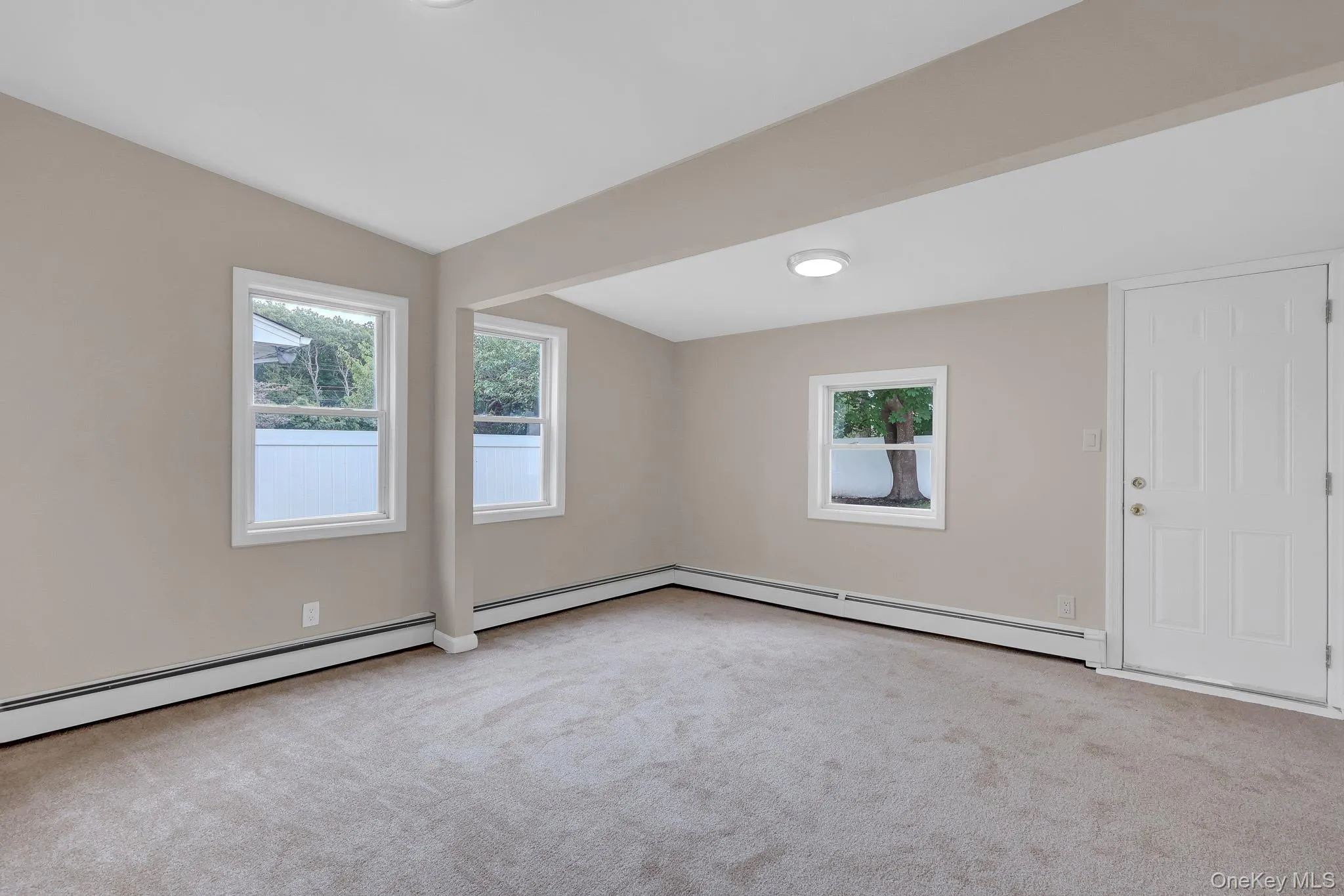 386 Tallwood Drive, Brookhaven, NY, 2 Bedrooms Bedrooms, 6 Rooms Rooms,1 BathroomBathrooms,Residential,For Rent,Tallwood,0,1045707 386 Tallwood Drive, Brookhaven, NY, 2 Bedrooms Bedrooms, 6 Rooms Rooms,1 BathroomBathrooms,Residential,For Rent,Tallwood,0,1045707