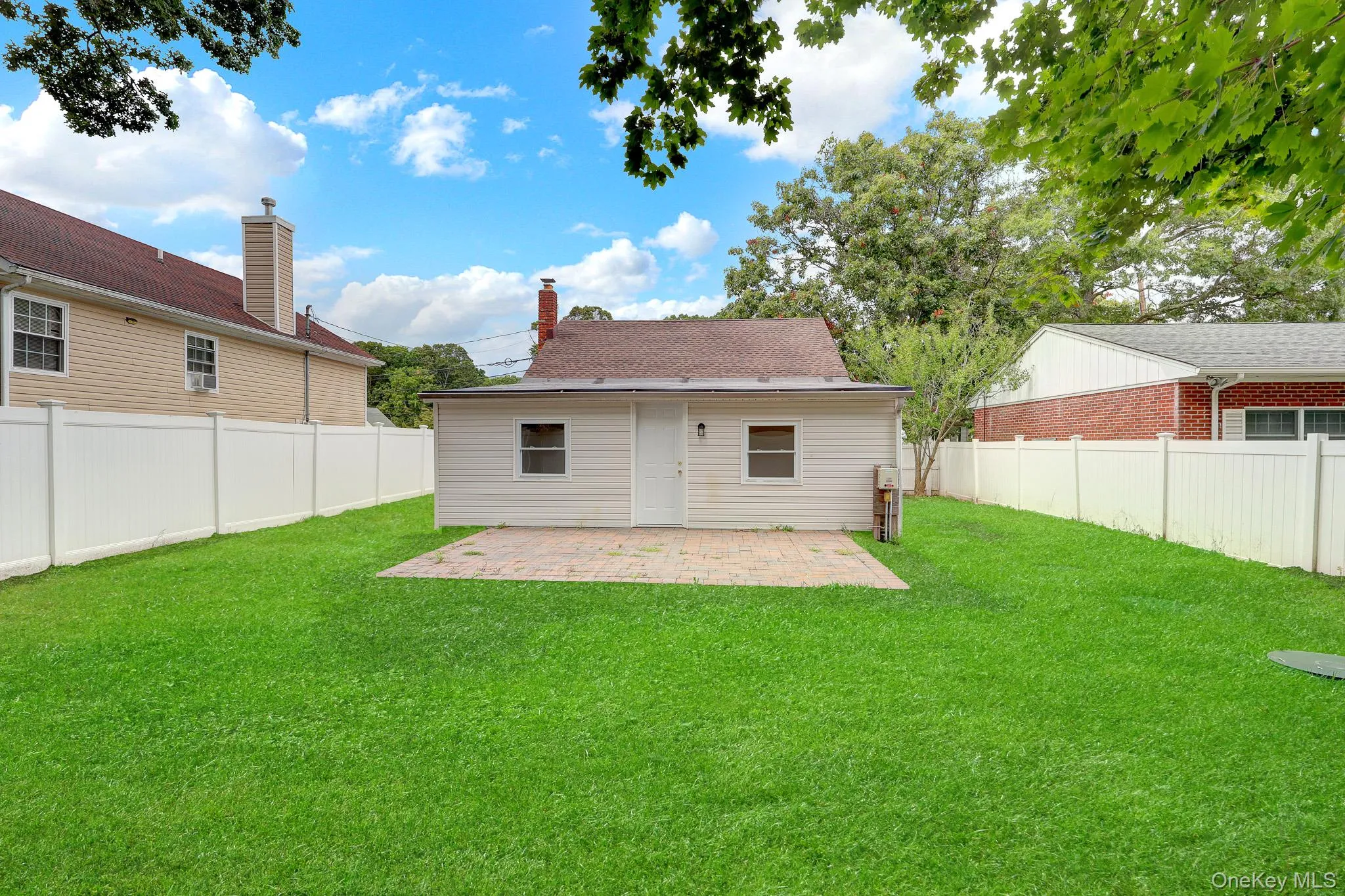 386 Tallwood Drive, Brookhaven, NY, 2 Bedrooms Bedrooms, 6 Rooms Rooms,1 BathroomBathrooms,Residential,For Rent,Tallwood,0,1045707 386 Tallwood Drive, Brookhaven, NY, 2 Bedrooms Bedrooms, 6 Rooms Rooms,1 BathroomBathrooms,Residential,For Rent,Tallwood,0,1045707