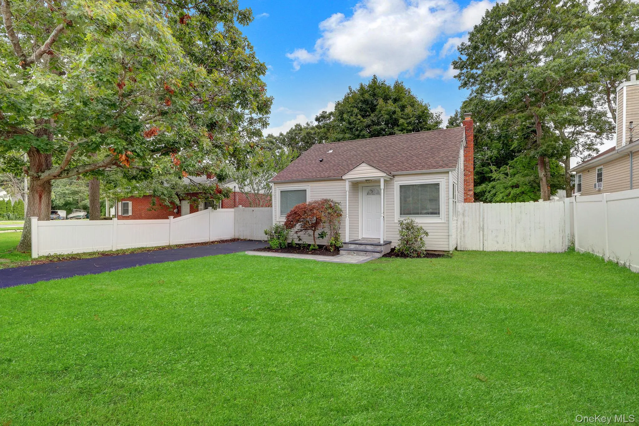 386 Tallwood Drive, Brookhaven, NY, 2 Bedrooms Bedrooms, 6 Rooms Rooms,1 BathroomBathrooms,Residential,For Rent,Tallwood,0,1045707 386 Tallwood Drive, Brookhaven, NY, 2 Bedrooms Bedrooms, 6 Rooms Rooms,1 BathroomBathrooms,Residential,For Rent,Tallwood,0,1045707