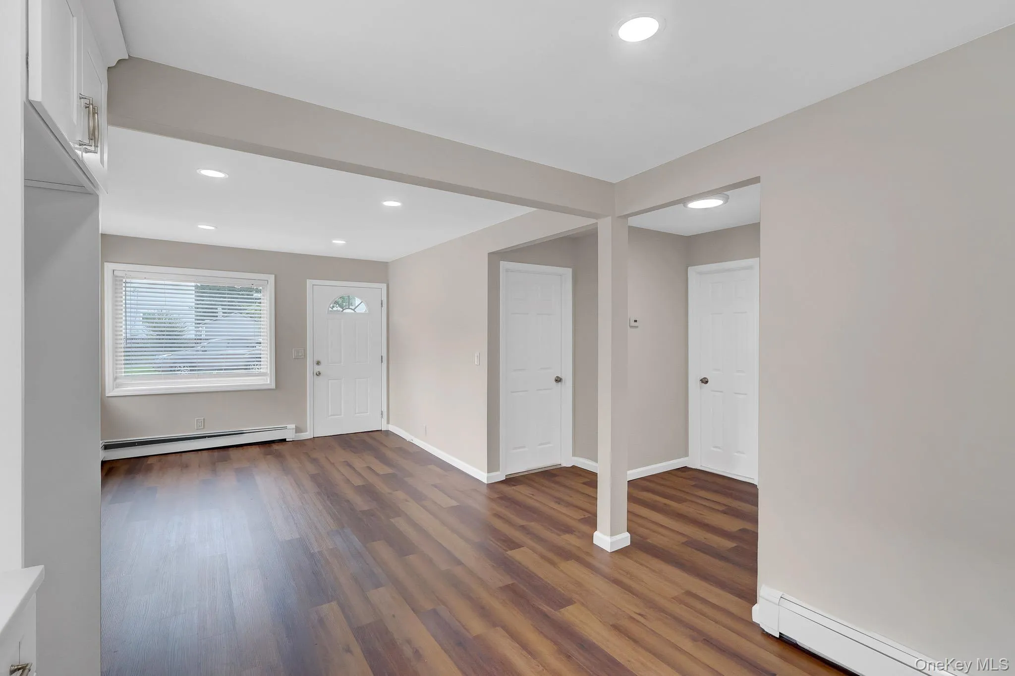 386 Tallwood Drive, Brookhaven, NY, 2 Bedrooms Bedrooms, 6 Rooms Rooms,1 BathroomBathrooms,Residential,For Rent,Tallwood,0,1045707 386 Tallwood Drive, Brookhaven, NY, 2 Bedrooms Bedrooms, 6 Rooms Rooms,1 BathroomBathrooms,Residential,For Rent,Tallwood,0,1045707