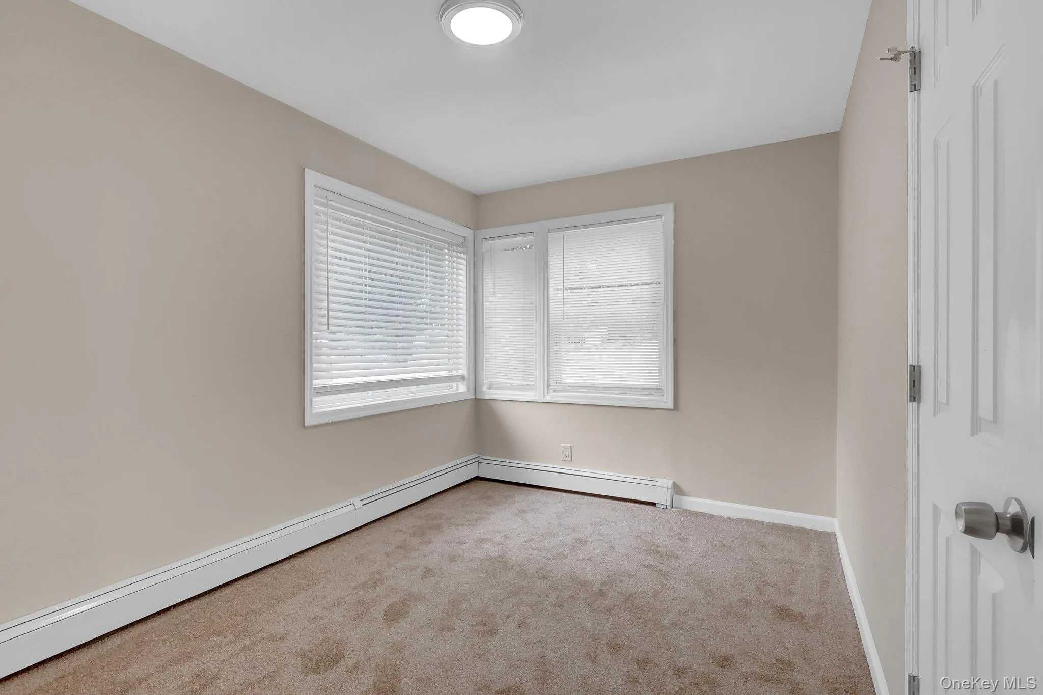 386 Tallwood Drive, Brookhaven, NY, 2 Bedrooms Bedrooms, 6 Rooms Rooms,1 BathroomBathrooms,Residential,For Rent,Tallwood,0,1045707 386 Tallwood Drive, Brookhaven, NY, 2 Bedrooms Bedrooms, 6 Rooms Rooms,1 BathroomBathrooms,Residential,For Rent,Tallwood,0,1045707