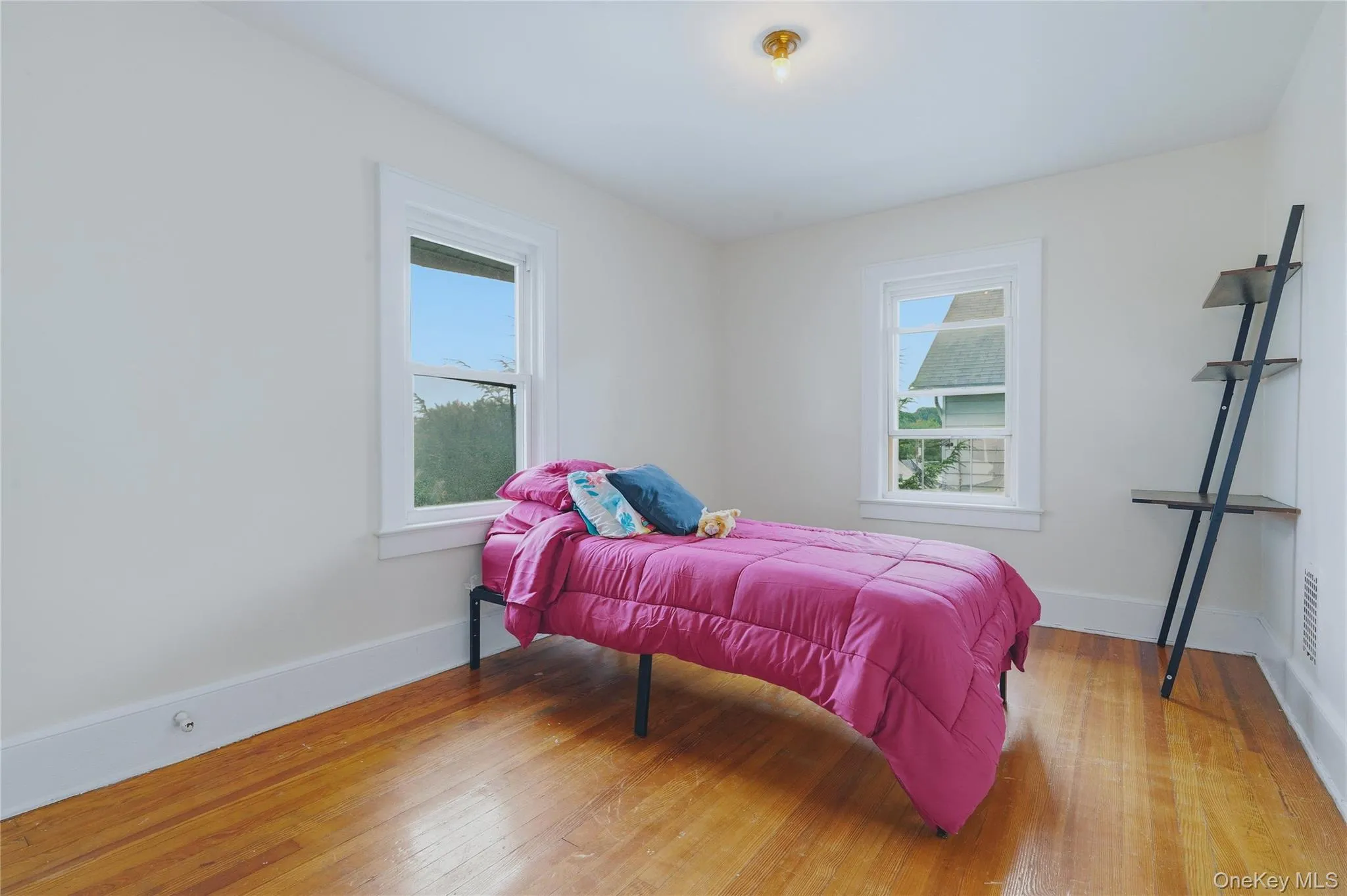 41 Irwin Avenue, Middletown, NY, 3 Bedrooms Bedrooms, 5 Rooms Rooms,1 BathroomBathrooms,Residential,For Rent,Irwin,0,1045708 41 Irwin Avenue, Middletown, NY, 3 Bedrooms Bedrooms, 5 Rooms Rooms,1 BathroomBathrooms,Residential,For Rent,Irwin,0,1045708