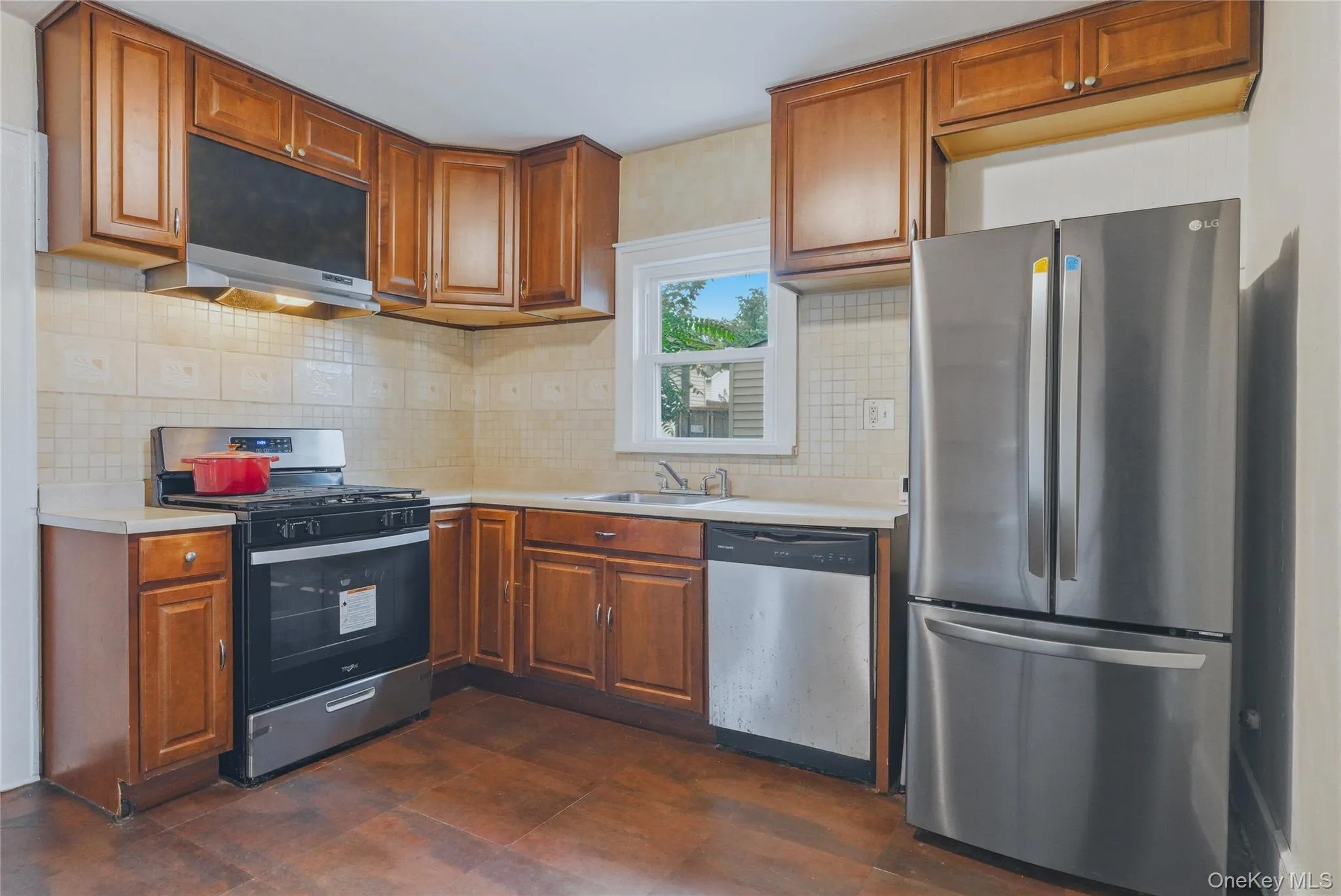 41 Irwin Avenue, Middletown, NY, 3 Bedrooms Bedrooms, 5 Rooms Rooms,1 BathroomBathrooms,Residential,For Rent,Irwin,0,1045708 41 Irwin Avenue, Middletown, NY, 3 Bedrooms Bedrooms, 5 Rooms Rooms,1 BathroomBathrooms,Residential,For Rent,Irwin,0,1045708
