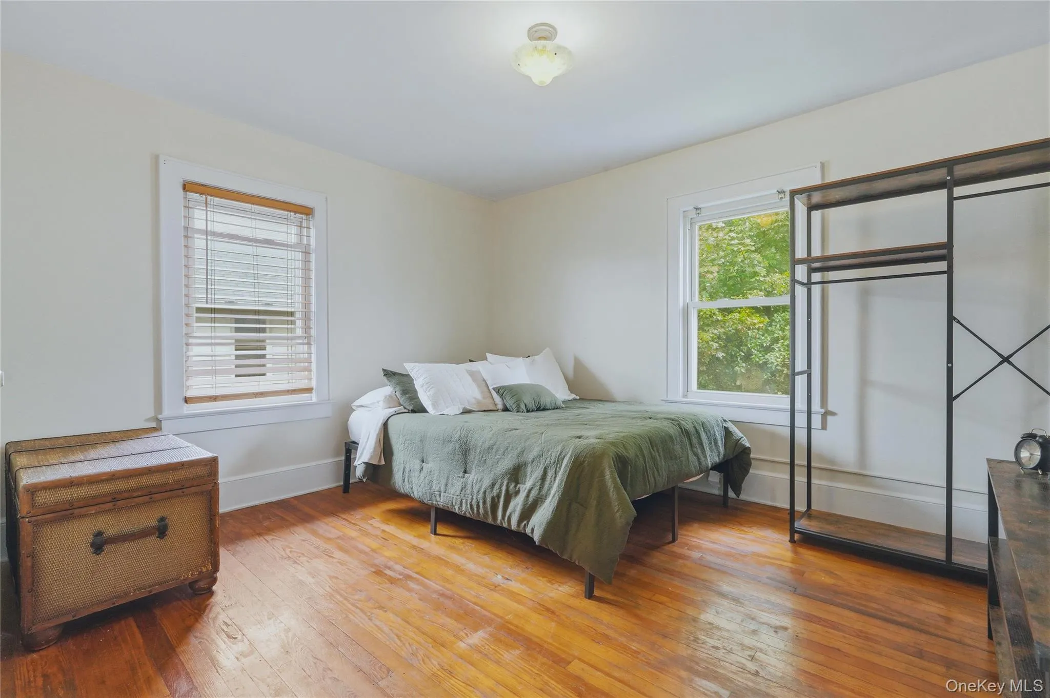 41 Irwin Avenue, Middletown, NY, 3 Bedrooms Bedrooms, 5 Rooms Rooms,1 BathroomBathrooms,Residential,For Rent,Irwin,0,1045708 41 Irwin Avenue, Middletown, NY, 3 Bedrooms Bedrooms, 5 Rooms Rooms,1 BathroomBathrooms,Residential,For Rent,Irwin,0,1045708