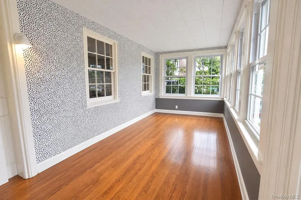 314 Ocean Avenue, Hempstead, NY, 5 Bedrooms Bedrooms, 8 Rooms Rooms,2 BathroomsBathrooms,Residential,For Rent,Ocean,0,1045709 314 Ocean Avenue, Hempstead, NY, 5 Bedrooms Bedrooms, 8 Rooms Rooms,2 BathroomsBathrooms,Residential,For Rent,Ocean,0,1045709
