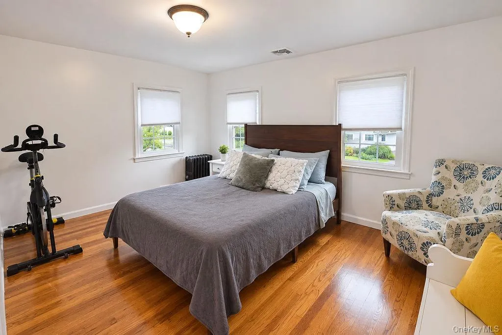 314 Ocean Avenue, Hempstead, NY, 5 Bedrooms Bedrooms, 8 Rooms Rooms,2 BathroomsBathrooms,Residential,For Rent,Ocean,0,1045709 314 Ocean Avenue, Hempstead, NY, 5 Bedrooms Bedrooms, 8 Rooms Rooms,2 BathroomsBathrooms,Residential,For Rent,Ocean,0,1045709