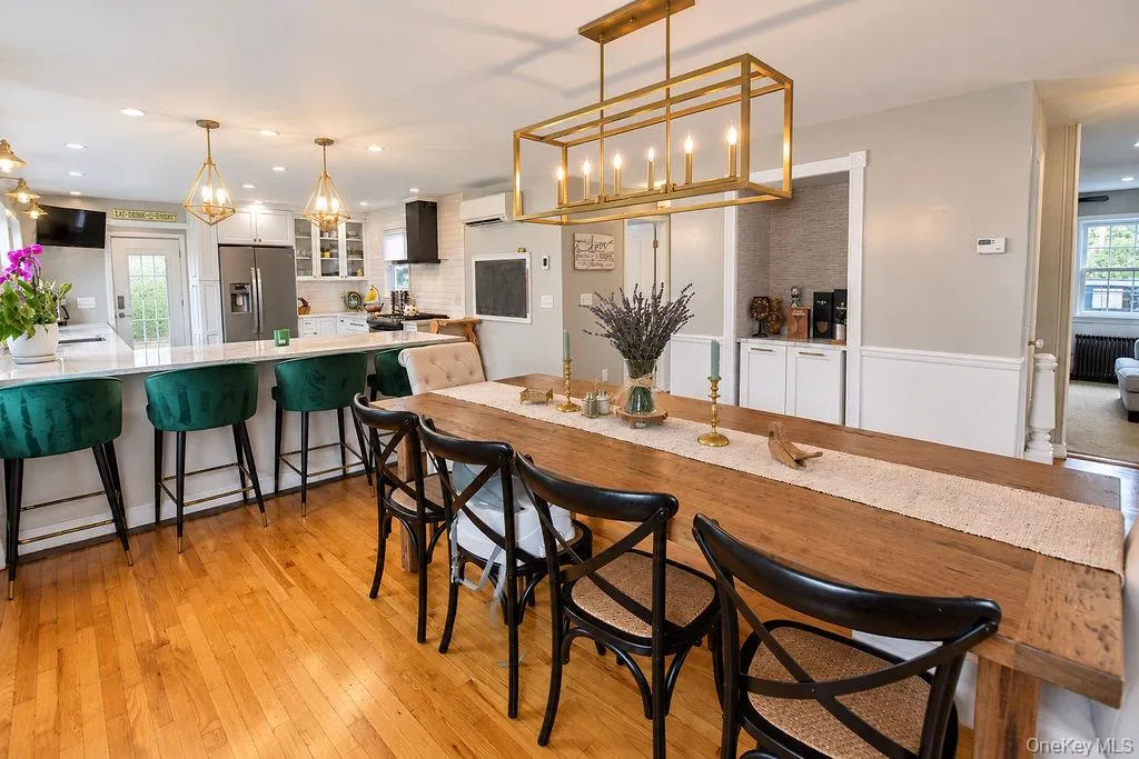 314 Ocean Avenue, Hempstead, NY, 5 Bedrooms Bedrooms, 8 Rooms Rooms,2 BathroomsBathrooms,Residential,For Rent,Ocean,0,1045709 314 Ocean Avenue, Hempstead, NY, 5 Bedrooms Bedrooms, 8 Rooms Rooms,2 BathroomsBathrooms,Residential,For Rent,Ocean,0,1045709