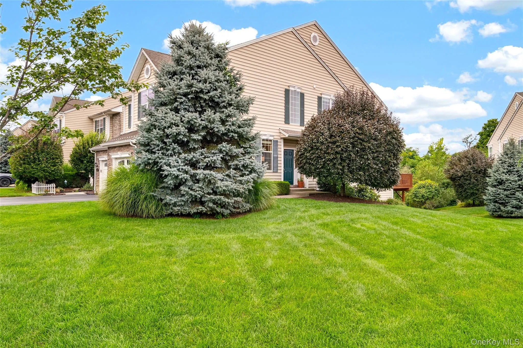 1307 Glastonbury Lane, Fishkill, NY, 3 Bedrooms Bedrooms, 8 Rooms Rooms,2 BathroomsBathrooms,Residential,For Rent,Glastonbury,0,1045711 1307 Glastonbury Lane, Fishkill, NY, 3 Bedrooms Bedrooms, 8 Rooms Rooms,2 BathroomsBathrooms,Residential,For Rent,Glastonbury,0,1045711