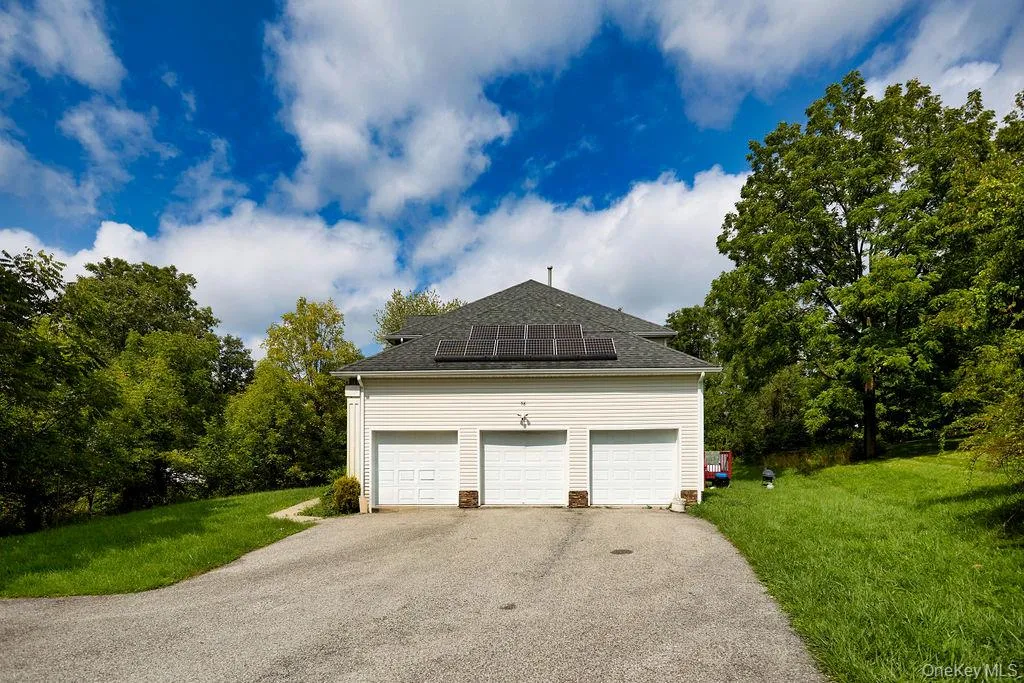 58 Moores Hill Road, New Windsor, NY, 4 Bedrooms Bedrooms, 11 Rooms Rooms,2 BathroomsBathrooms,Residential,For Rent,Moores Hill,0,1045713 58 Moores Hill Road, New Windsor, NY, 4 Bedrooms Bedrooms, 11 Rooms Rooms,2 BathroomsBathrooms,Residential,For Rent,Moores Hill,0,1045713