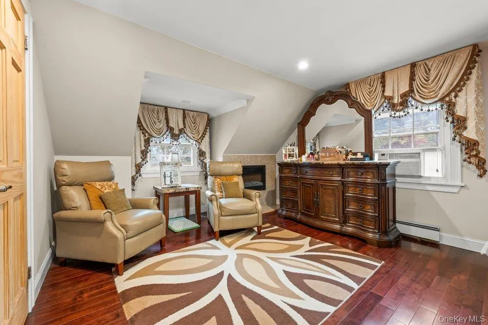 477 Roy Street, Hempstead, NY, 3 Bedrooms Bedrooms, 7 Rooms Rooms,2 BathroomsBathrooms,Residential,For Rent,Roy,0,1045719 477 Roy Street, Hempstead, NY, 3 Bedrooms Bedrooms, 7 Rooms Rooms,2 BathroomsBathrooms,Residential,For Rent,Roy,0,1045719