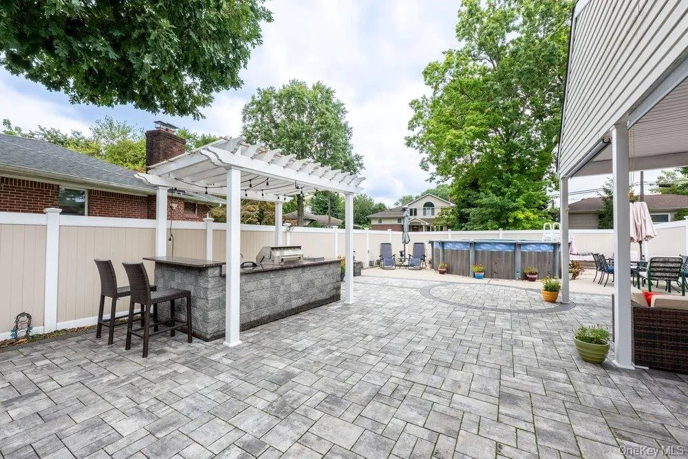 477 Roy Street, Hempstead, NY, 3 Bedrooms Bedrooms, 7 Rooms Rooms,2 BathroomsBathrooms,Residential,For Rent,Roy,0,1045719 477 Roy Street, Hempstead, NY, 3 Bedrooms Bedrooms, 7 Rooms Rooms,2 BathroomsBathrooms,Residential,For Rent,Roy,0,1045719