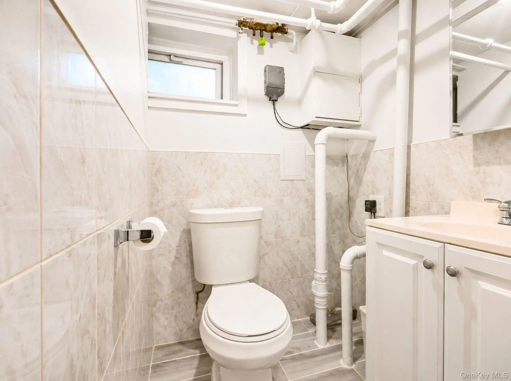 477 Roy Street, Hempstead, NY, 3 Bedrooms Bedrooms, 7 Rooms Rooms,2 BathroomsBathrooms,Residential,For Rent,Roy,0,1045719 477 Roy Street, Hempstead, NY, 3 Bedrooms Bedrooms, 7 Rooms Rooms,2 BathroomsBathrooms,Residential,For Rent,Roy,0,1045719