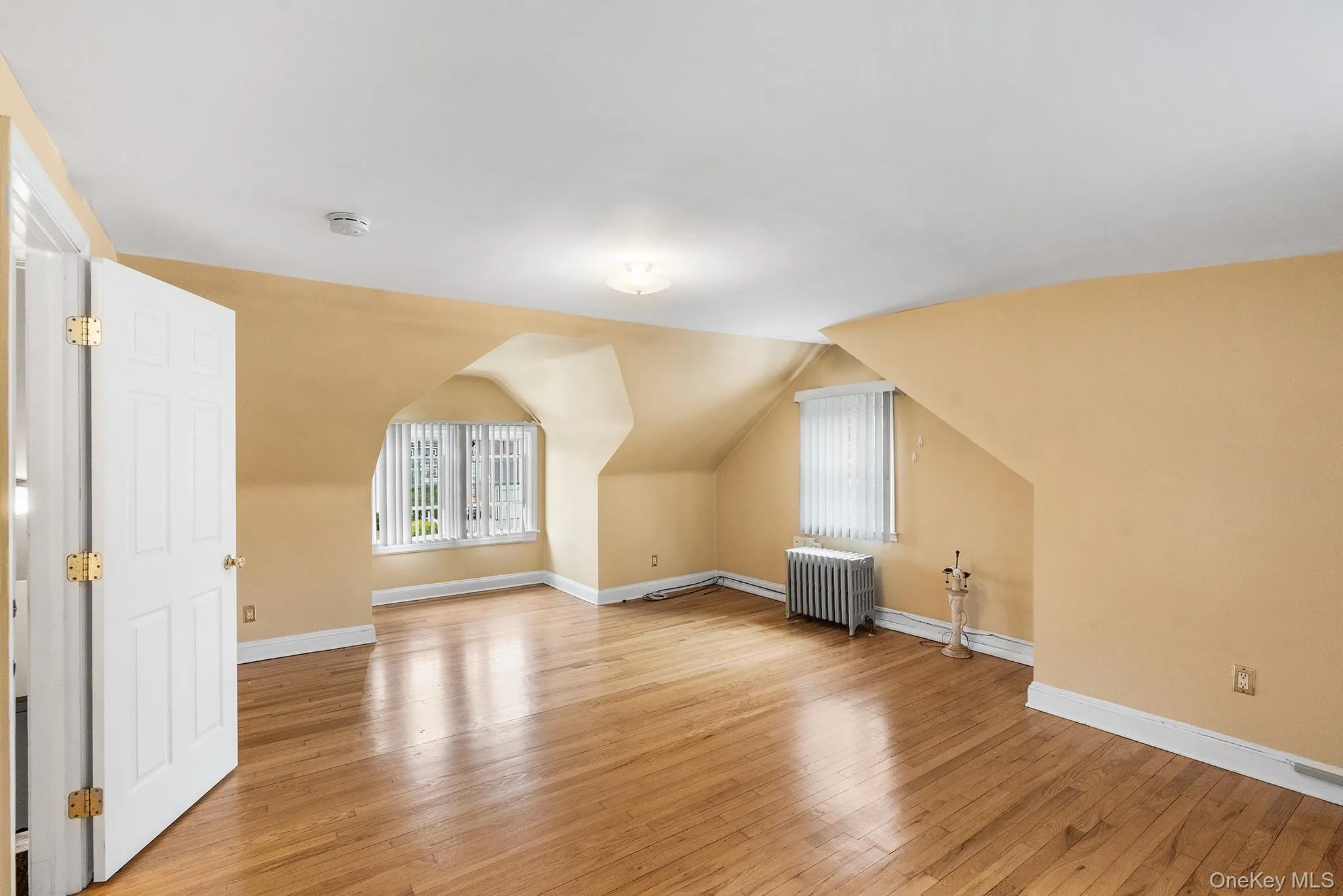 711 Charter Court, Hempstead, NY, 4 Bedrooms Bedrooms, 10 Rooms Rooms,3 BathroomsBathrooms,Residential,For Rent,Charter,0,1045726 711 Charter Court, Hempstead, NY, 4 Bedrooms Bedrooms, 10 Rooms Rooms,3 BathroomsBathrooms,Residential,For Rent,Charter,0,1045726