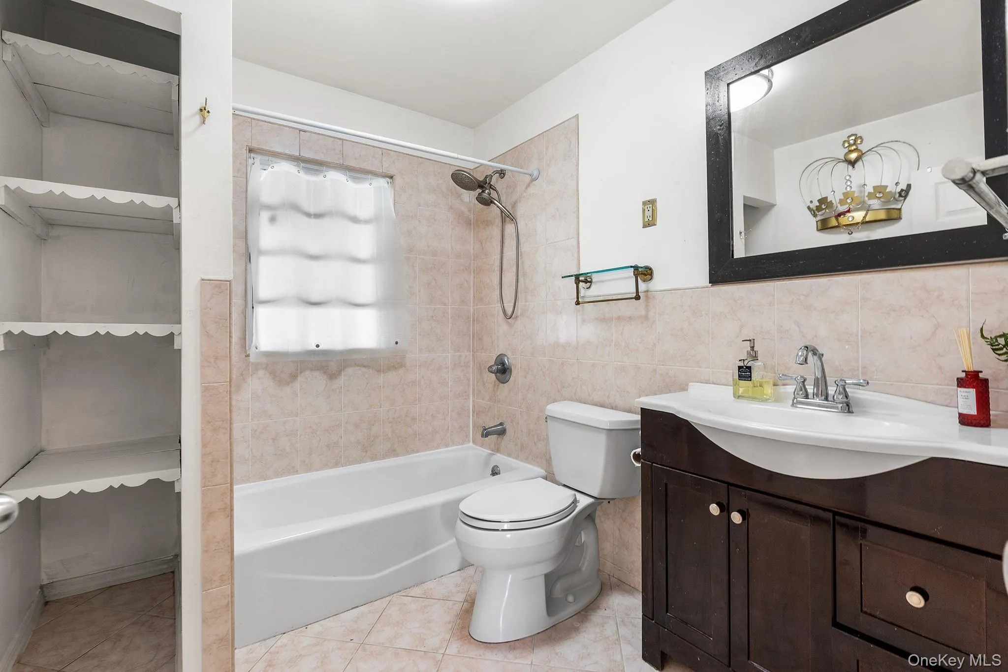 711 Charter Court, Hempstead, NY, 4 Bedrooms Bedrooms, 10 Rooms Rooms,3 BathroomsBathrooms,Residential,For Rent,Charter,0,1045726 711 Charter Court, Hempstead, NY, 4 Bedrooms Bedrooms, 10 Rooms Rooms,3 BathroomsBathrooms,Residential,For Rent,Charter,0,1045726