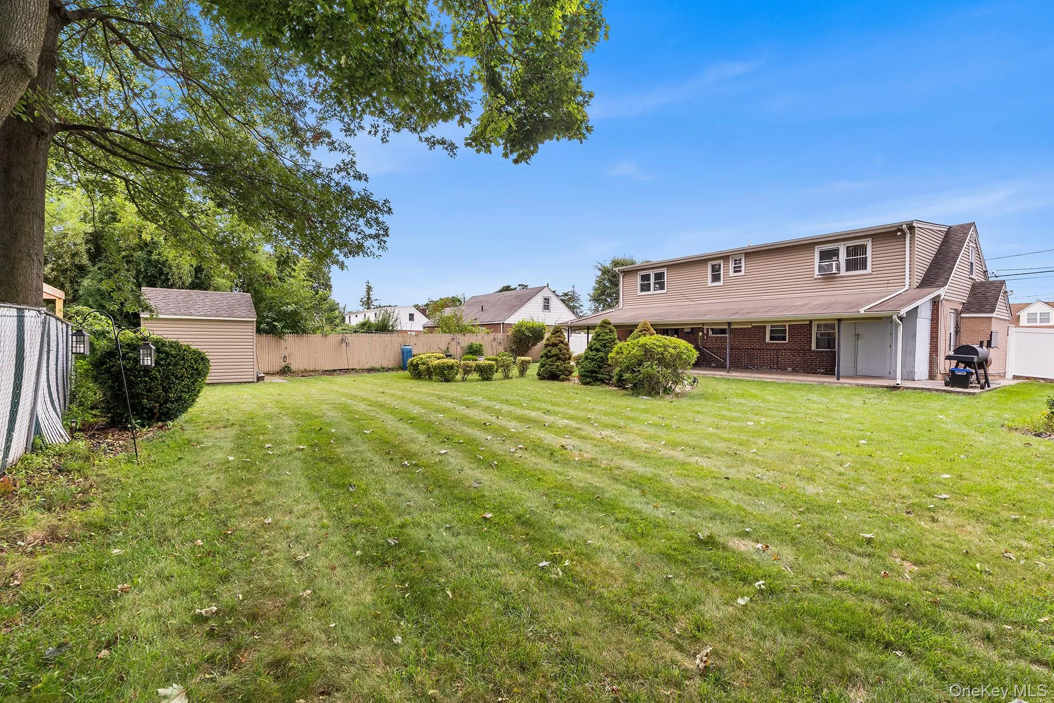 711 Charter Court, Hempstead, NY, 4 Bedrooms Bedrooms, 10 Rooms Rooms,3 BathroomsBathrooms,Residential,For Rent,Charter,0,1045726 711 Charter Court, Hempstead, NY, 4 Bedrooms Bedrooms, 10 Rooms Rooms,3 BathroomsBathrooms,Residential,For Rent,Charter,0,1045726