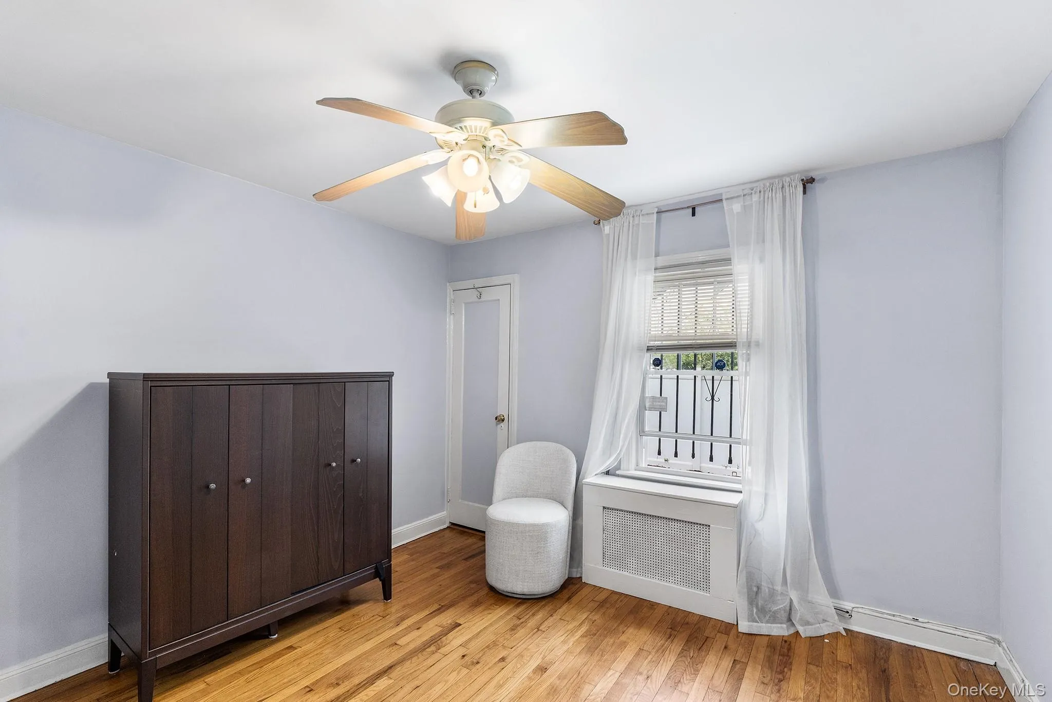 711 Charter Court, Hempstead, NY, 4 Bedrooms Bedrooms, 10 Rooms Rooms,3 BathroomsBathrooms,Residential,For Rent,Charter,0,1045726 711 Charter Court, Hempstead, NY, 4 Bedrooms Bedrooms, 10 Rooms Rooms,3 BathroomsBathrooms,Residential,For Rent,Charter,0,1045726