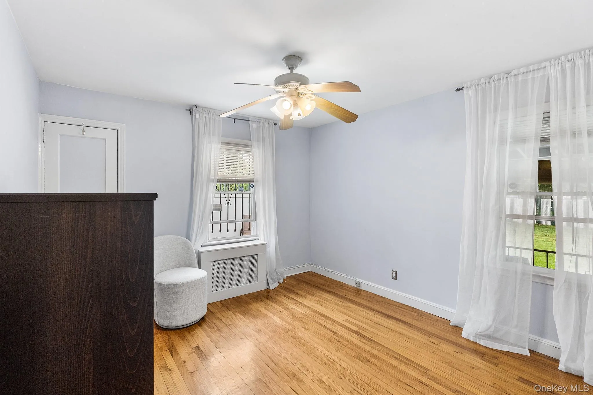 711 Charter Court, Hempstead, NY, 4 Bedrooms Bedrooms, 10 Rooms Rooms,3 BathroomsBathrooms,Residential,For Rent,Charter,0,1045726 711 Charter Court, Hempstead, NY, 4 Bedrooms Bedrooms, 10 Rooms Rooms,3 BathroomsBathrooms,Residential,For Rent,Charter,0,1045726