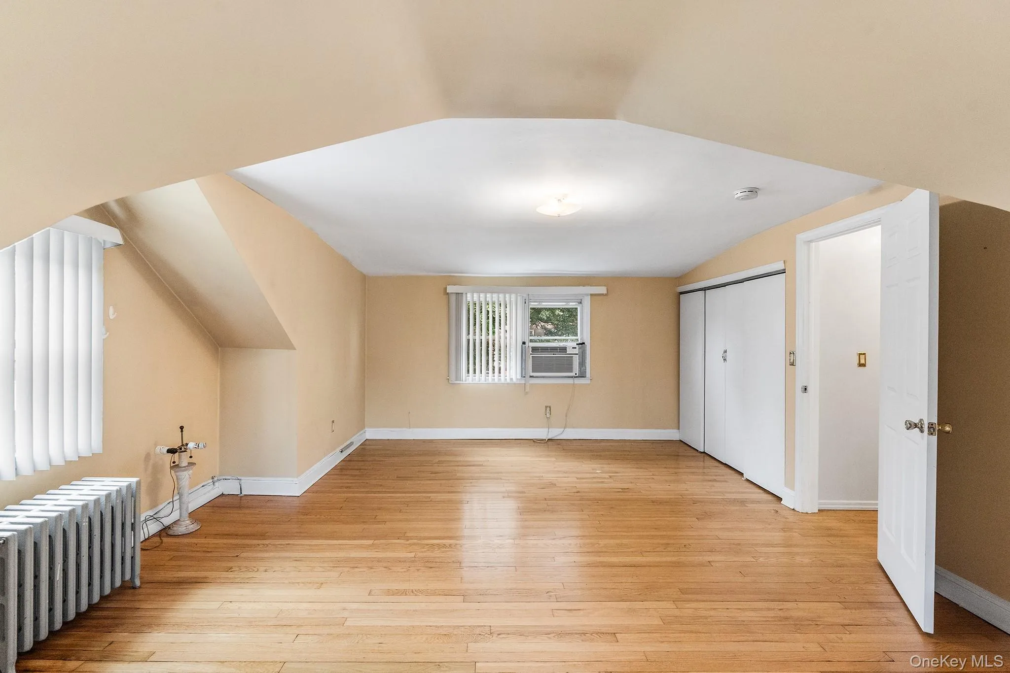 711 Charter Court, Hempstead, NY, 4 Bedrooms Bedrooms, 10 Rooms Rooms,3 BathroomsBathrooms,Residential,For Rent,Charter,0,1045726 711 Charter Court, Hempstead, NY, 4 Bedrooms Bedrooms, 10 Rooms Rooms,3 BathroomsBathrooms,Residential,For Rent,Charter,0,1045726