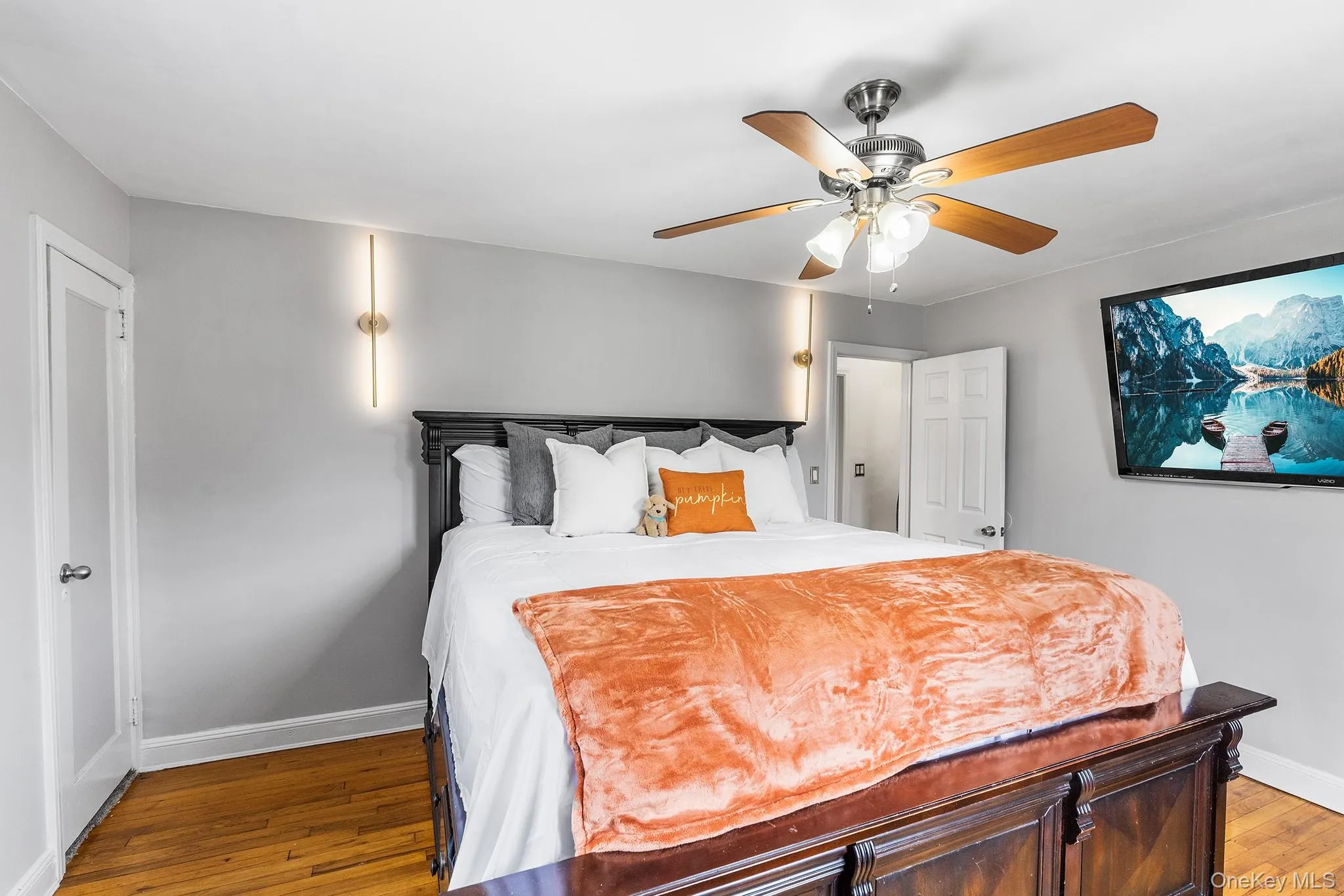 711 Charter Court, Hempstead, NY, 4 Bedrooms Bedrooms, 10 Rooms Rooms,3 BathroomsBathrooms,Residential,For Rent,Charter,0,1045726 711 Charter Court, Hempstead, NY, 4 Bedrooms Bedrooms, 10 Rooms Rooms,3 BathroomsBathrooms,Residential,For Rent,Charter,0,1045726
