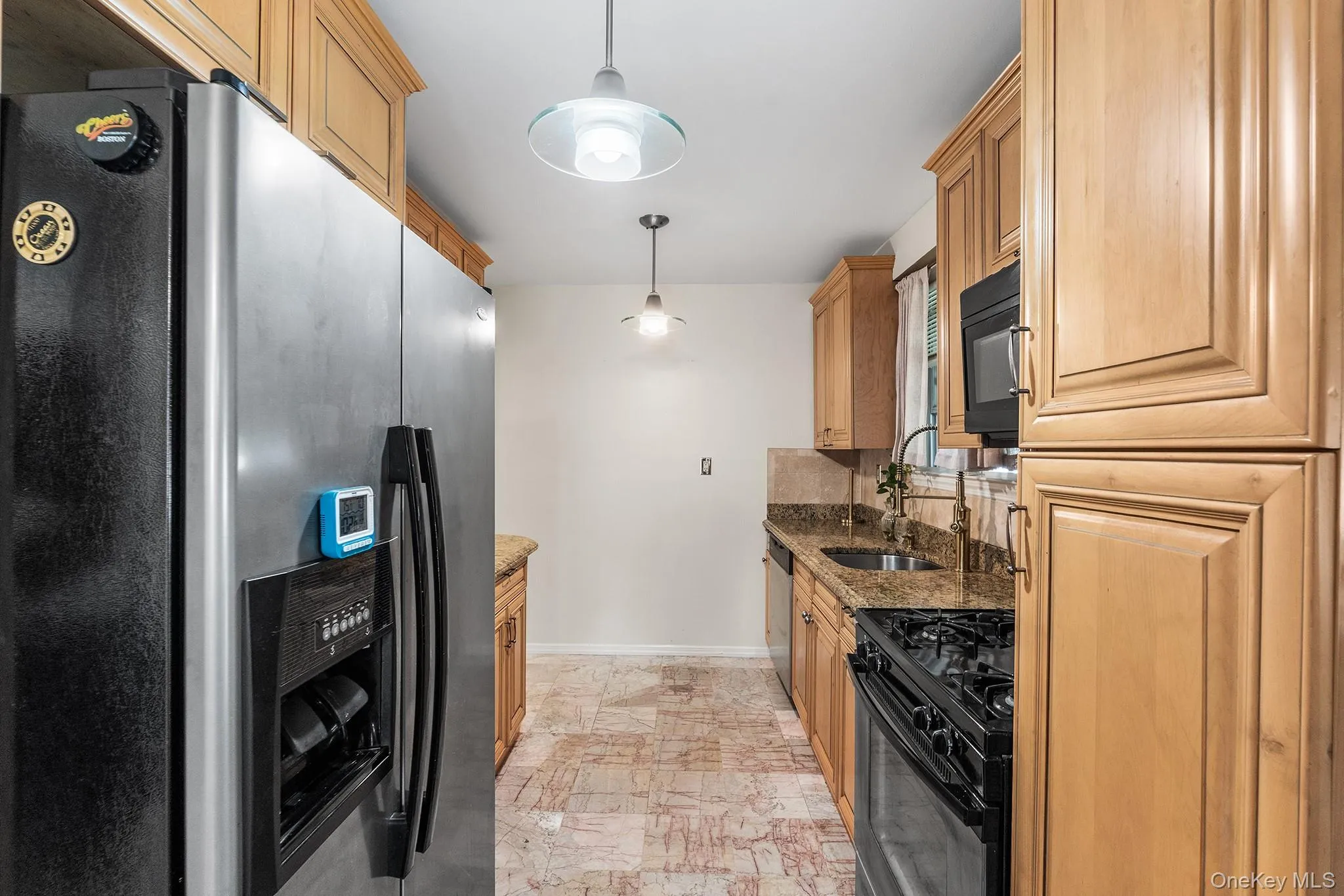 711 Charter Court, Hempstead, NY, 4 Bedrooms Bedrooms, 10 Rooms Rooms,3 BathroomsBathrooms,Residential,For Rent,Charter,0,1045726 711 Charter Court, Hempstead, NY, 4 Bedrooms Bedrooms, 10 Rooms Rooms,3 BathroomsBathrooms,Residential,For Rent,Charter,0,1045726
