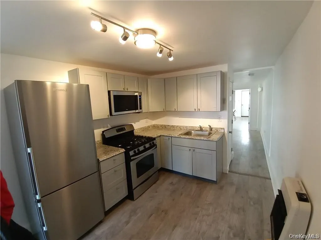 11 - 15 Main Street, Port Jervis, NY, 1 Bedroom Bedrooms, 3 Rooms Rooms,1 BathroomBathrooms,Residential Lease,For Rent,Main Street,0,1045728 11 - 15 Main Street, Port Jervis, NY, 1 Bedroom Bedrooms, 3 Rooms Rooms,1 BathroomBathrooms,Residential Lease,For Rent,Main Street,0,1045728