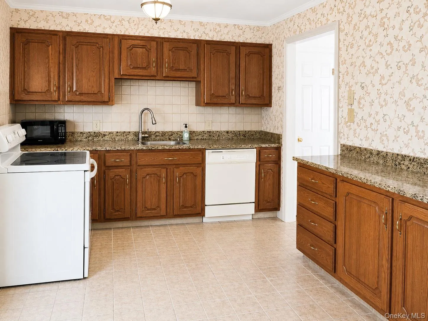 17 Kinderhook Drive, Poughkeepsie (town), NY, 4 Bedrooms Bedrooms, 7 Rooms Rooms,2 BathroomsBathrooms,Residential Lease,For Rent,Kinderhook,0,1045736 17 Kinderhook Drive, Poughkeepsie (town), NY, 4 Bedrooms Bedrooms, 7 Rooms Rooms,2 BathroomsBathrooms,Residential Lease,For Rent,Kinderhook,0,1045736