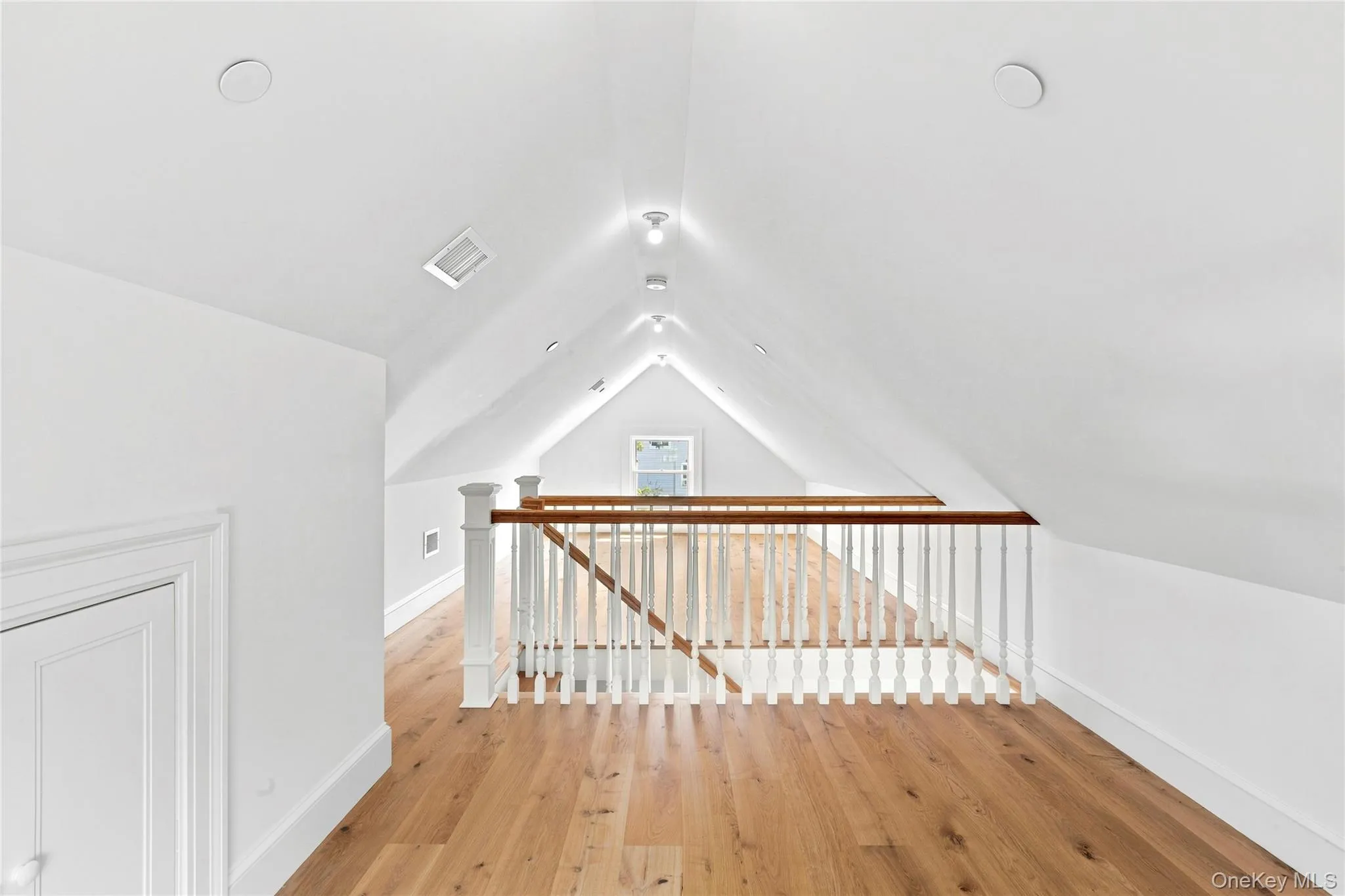 11 Shinnecock Road, Southampton, NY, 3 Bedrooms Bedrooms, 12 Rooms Rooms,3 BathroomsBathrooms,Residential,For Rent,Shinnecock,0,1045737 11 Shinnecock Road, Southampton, NY, 3 Bedrooms Bedrooms, 12 Rooms Rooms,3 BathroomsBathrooms,Residential,For Rent,Shinnecock,0,1045737