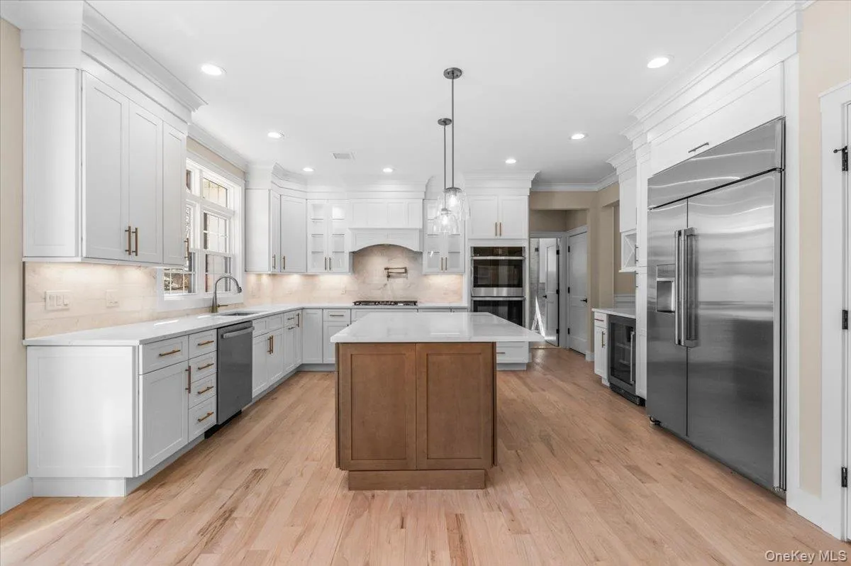 31 Cedar Drive, Oyster Bay, NY, 5 Bedrooms Bedrooms, 9 Rooms Rooms,4 BathroomsBathrooms,Residential,For Rent,Cedar,0,1045738 31 Cedar Drive, Oyster Bay, NY, 5 Bedrooms Bedrooms, 9 Rooms Rooms,4 BathroomsBathrooms,Residential,For Rent,Cedar,0,1045738