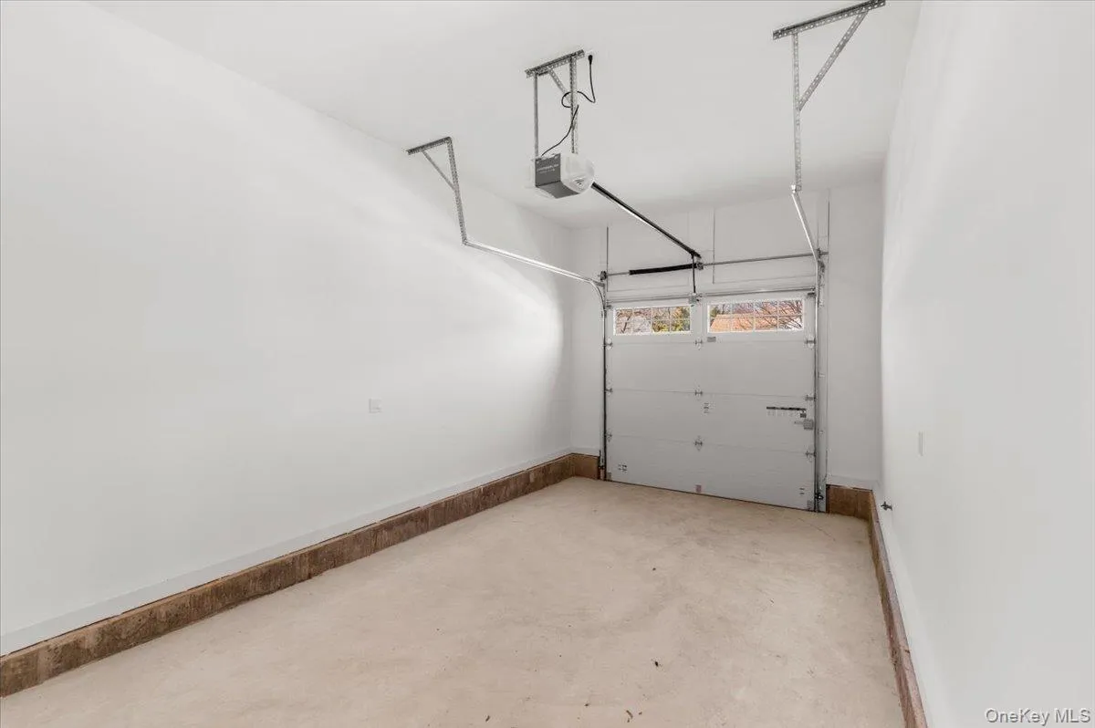 31 Cedar Drive, Oyster Bay, NY, 5 Bedrooms Bedrooms, 9 Rooms Rooms,4 BathroomsBathrooms,Residential,For Rent,Cedar,0,1045738 31 Cedar Drive, Oyster Bay, NY, 5 Bedrooms Bedrooms, 9 Rooms Rooms,4 BathroomsBathrooms,Residential,For Rent,Cedar,0,1045738