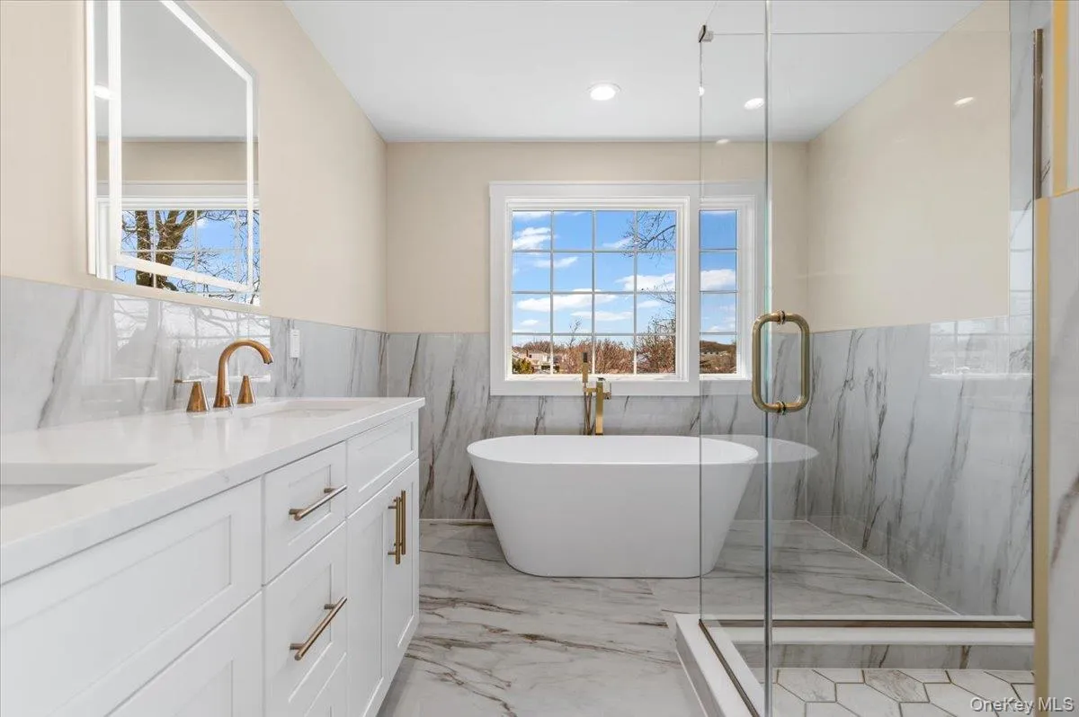 31 Cedar Drive, Oyster Bay, NY, 5 Bedrooms Bedrooms, 9 Rooms Rooms,4 BathroomsBathrooms,Residential,For Rent,Cedar,0,1045738 31 Cedar Drive, Oyster Bay, NY, 5 Bedrooms Bedrooms, 9 Rooms Rooms,4 BathroomsBathrooms,Residential,For Rent,Cedar,0,1045738