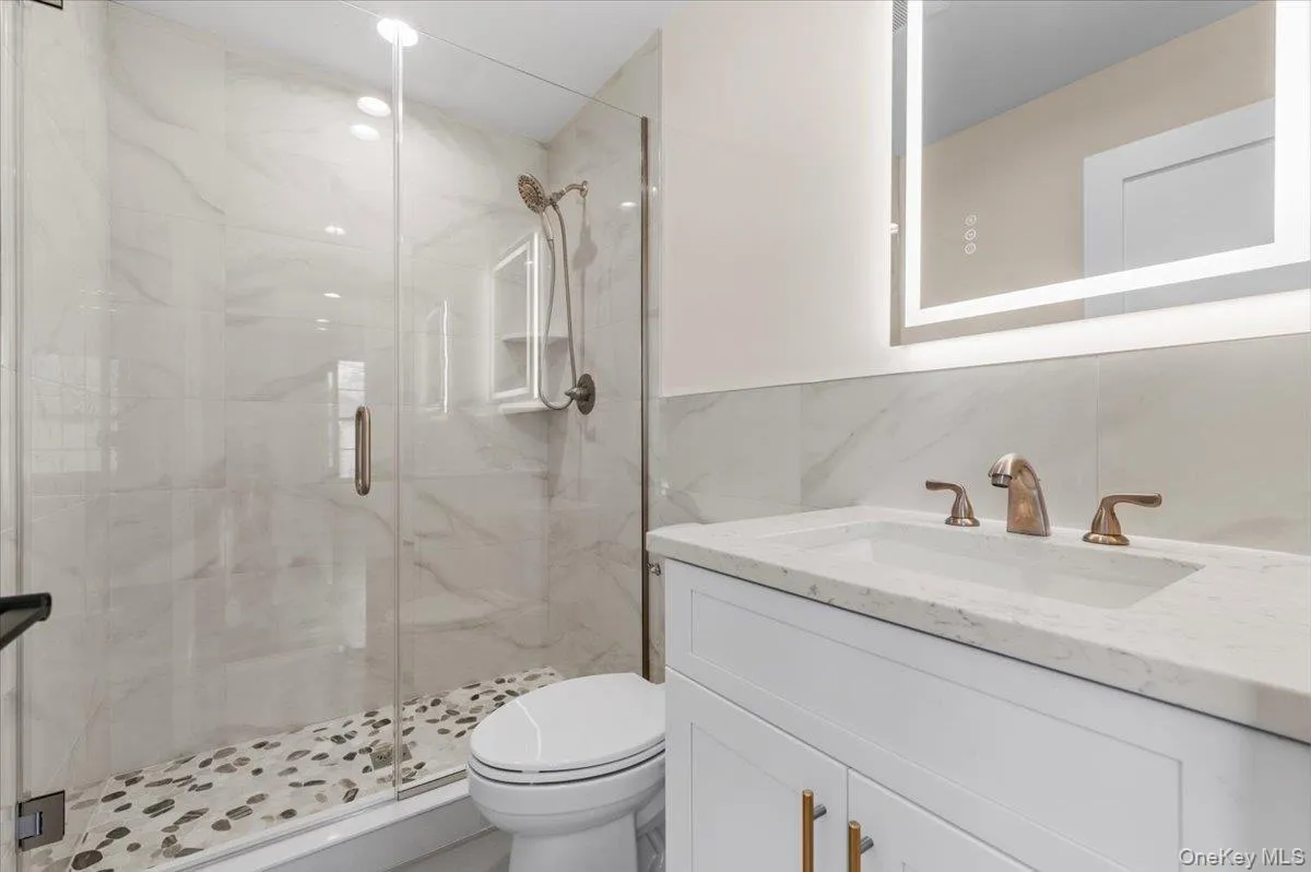 31 Cedar Drive, Oyster Bay, NY, 5 Bedrooms Bedrooms, 9 Rooms Rooms,4 BathroomsBathrooms,Residential,For Rent,Cedar,0,1045738 31 Cedar Drive, Oyster Bay, NY, 5 Bedrooms Bedrooms, 9 Rooms Rooms,4 BathroomsBathrooms,Residential,For Rent,Cedar,0,1045738
